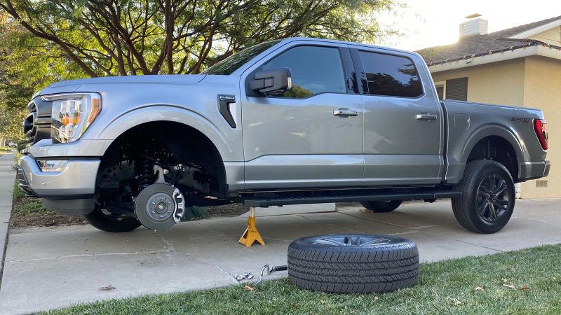 Ford F-150 Lightning 2021 F-150 Suspension Deep Dive 0_lede_ca