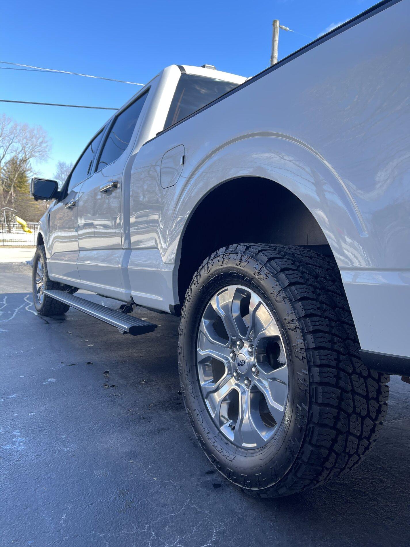 Ford F-150 Lightning Platinum wheels with larger more aggressive tires? 0BCC28A4-9D0C-4041-8B27-0C01CA3D6D50