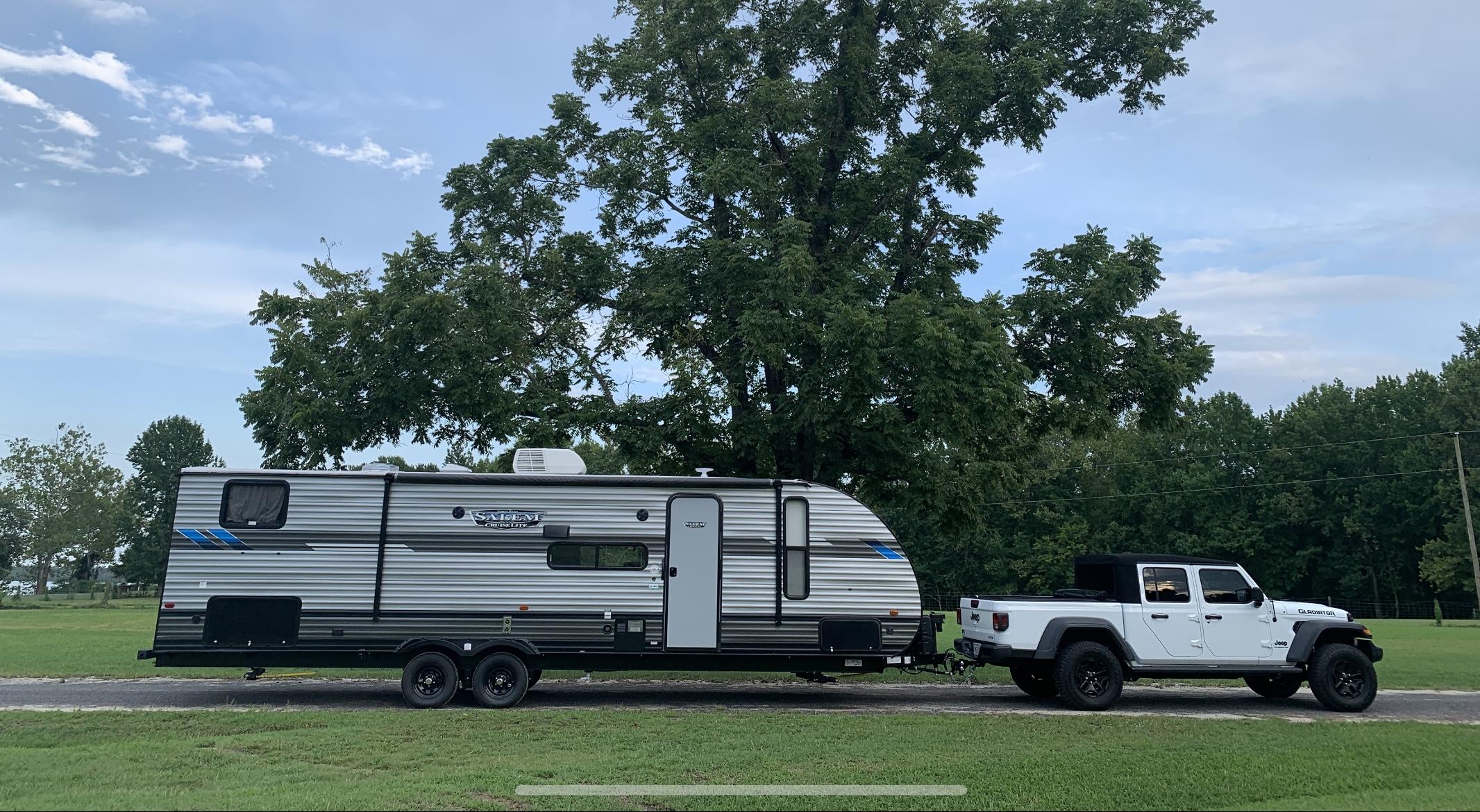 Ford F-150 Lightning Towing travel trailer with a Tremor 0CC3D4A5-1CCB-459C-8358-420C7FE8AD66