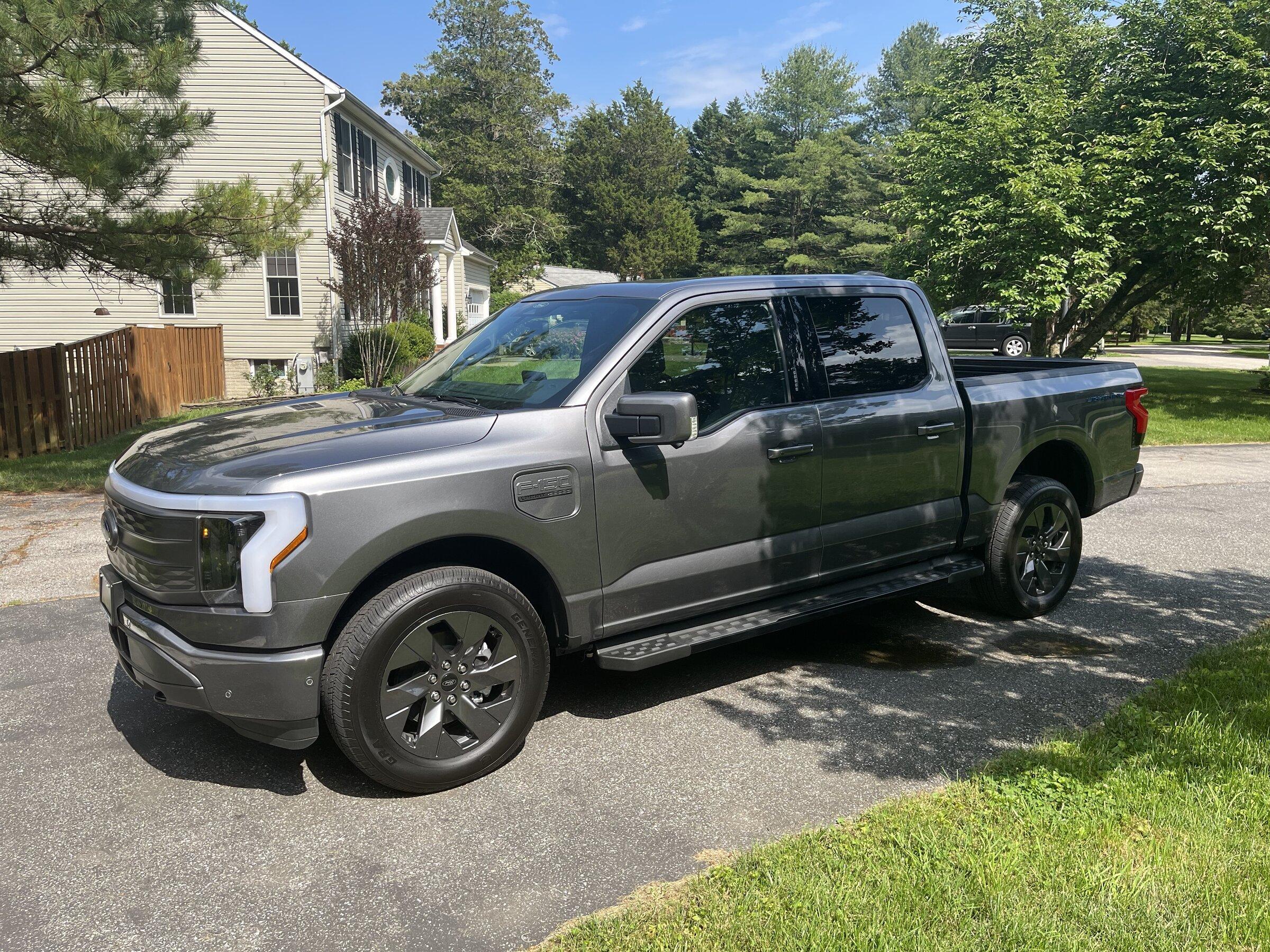 Ford F-150 Lightning CARBONIZED GRAY F-150 Lightning Photos & Club 0FC6B83B-9B2B-4C72-AC65-318E23EA1110