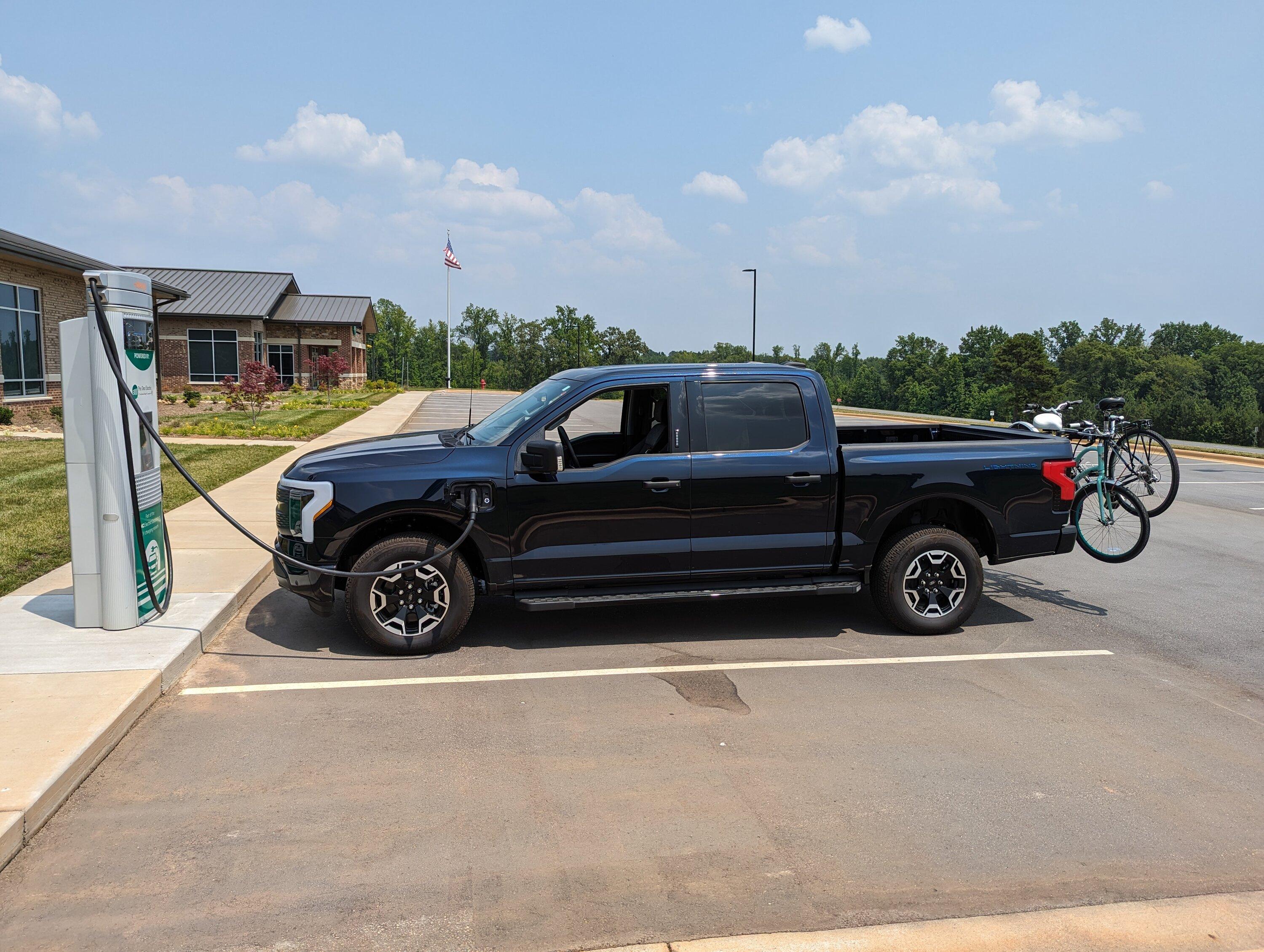 Ford F-150 Lightning 【BestEvMod】Let’s do a giveaway raffle on our Mud Flap! 1000002050