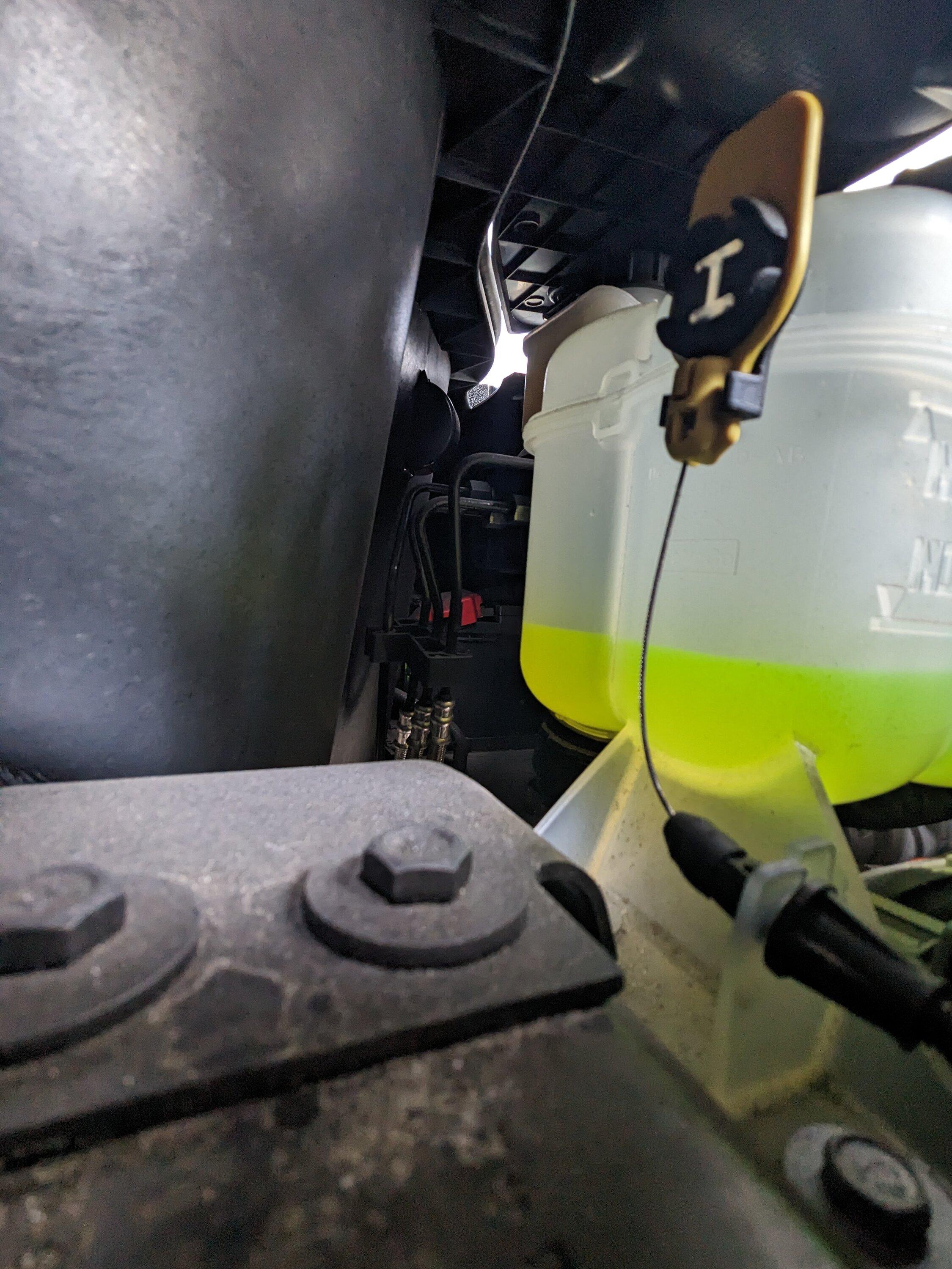 Ford F-150 Lightning Low Coolant Level and dropping 1000020979