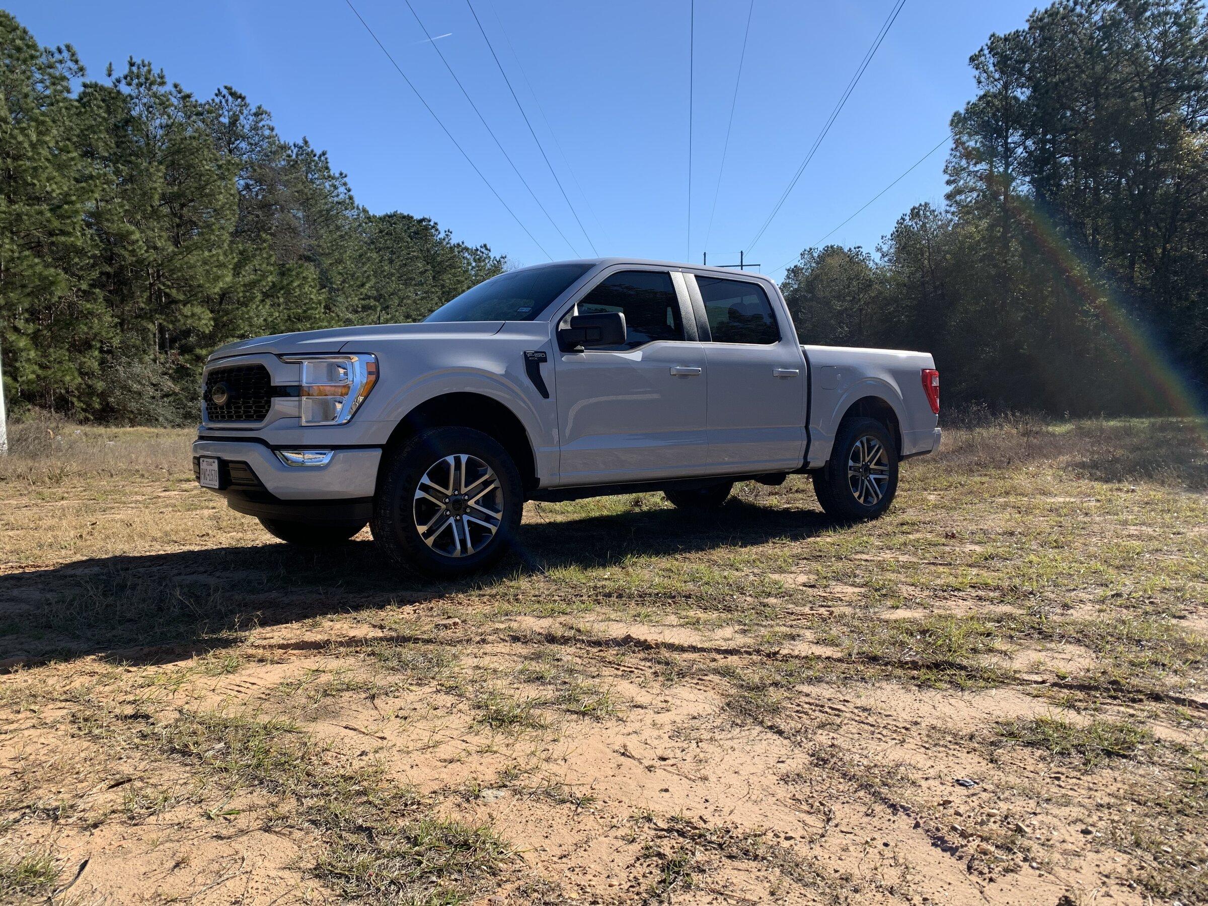 Ford F-150 Lightning STX Sport Wheels 1410B839-C3A7-42AC-BEFD-598C6356CB3D