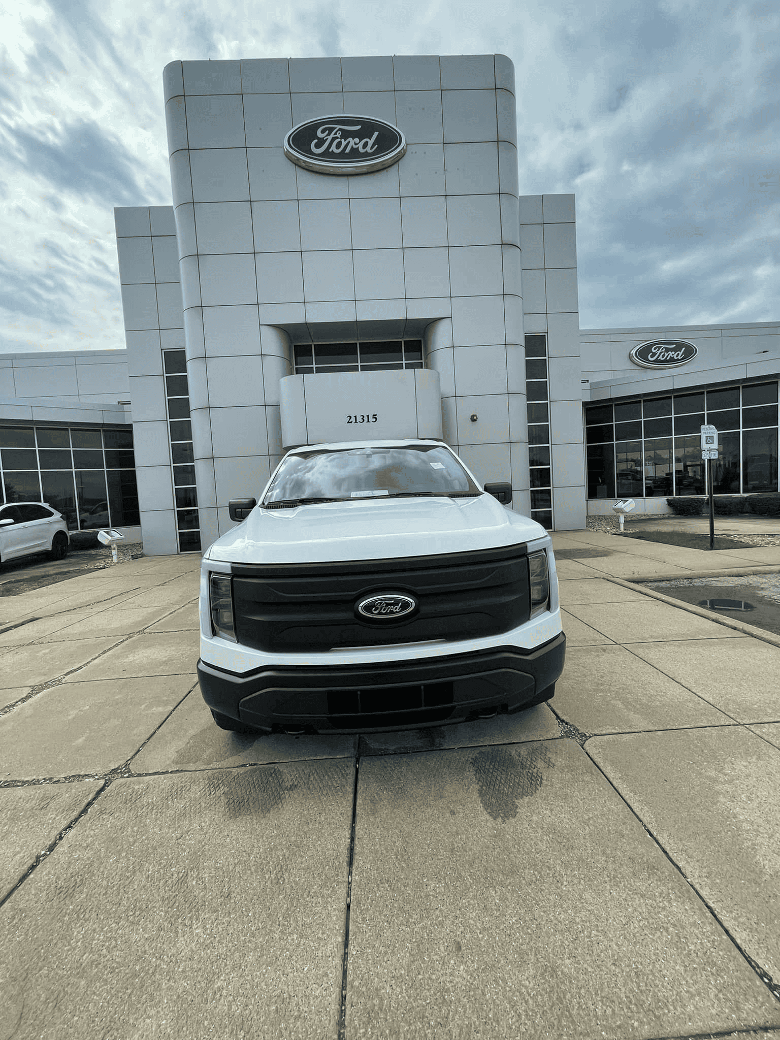 Ford F-150 Lightning Proof at least one 2022 Lightning has achieved "built" status. [Update: now "shipped"]! 1653600810452