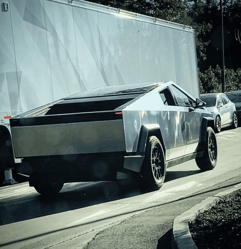 Ford F-150 Lightning Cybertruck gets new removable side mirrors design -- spotted today 1675388663445