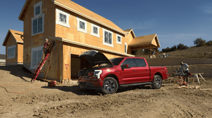 Ford F-150 Lightning F-150 Lightning Named 2024 Edmunds Top Rated Electric Truck, Second Year in a Row 1706107641752