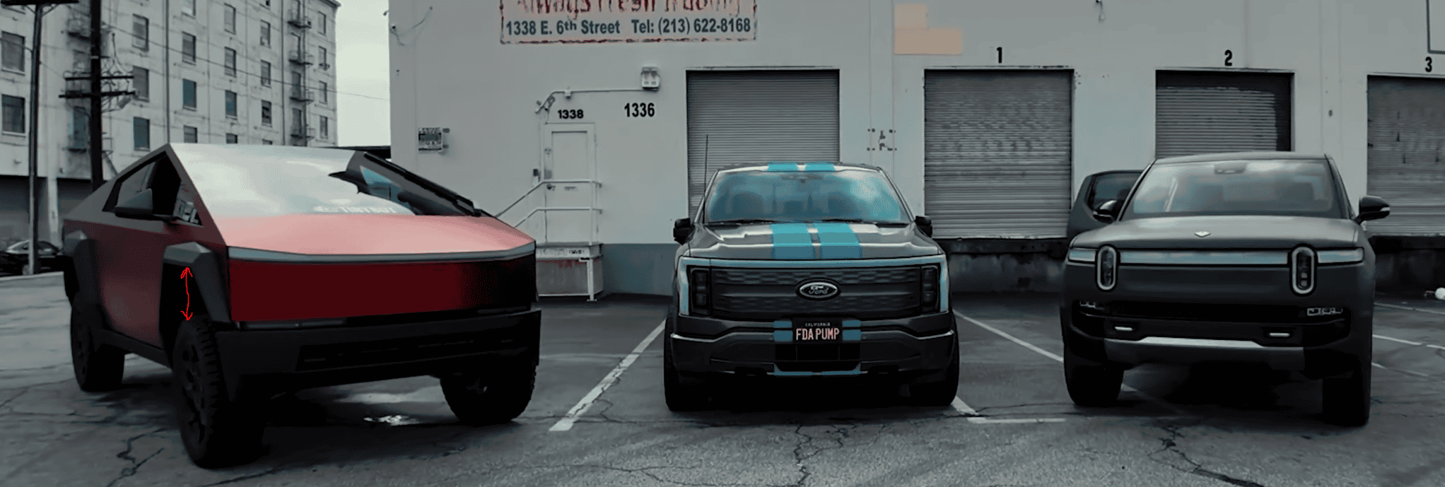 Ford F-150 Lightning Lightning Owner Drives a Cybertruck 1706130322368