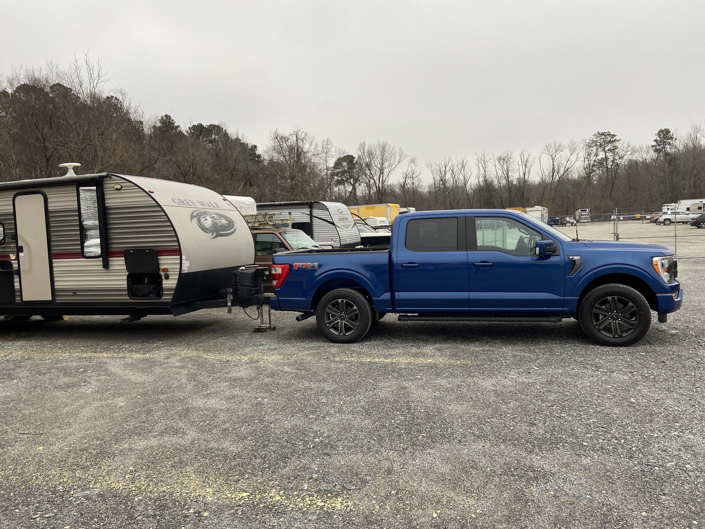 Ford F-150 Lightning First time hooking up to camper 1AA1E35E-EDE4-414E-BC31-E0530CD0D2FB