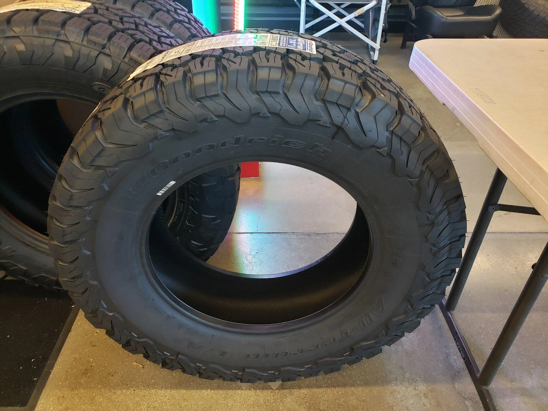 Ford F-150 Lightning Nitto Ridge Grapple vs Toto AT3 20210805_141444