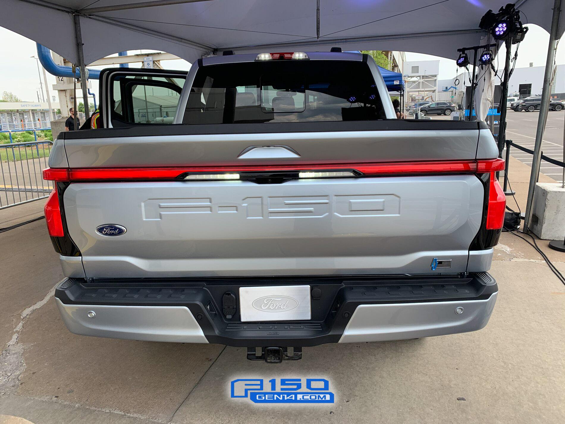 Ford F-150 Lightning Answers & Pics From F-150 Lightning Event &  Product Experts 2022 F-150 Lightning Pickup Event 4