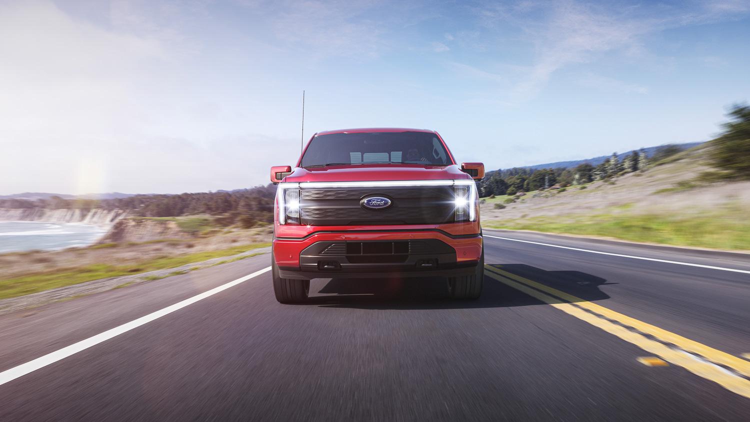 Ford F-150 Lightning Official 2022 F-150 Lightning Specs, Pricing, Photos & Videos! 2022-F150-Lightning-Electric-EV-Pickup-Truck-3