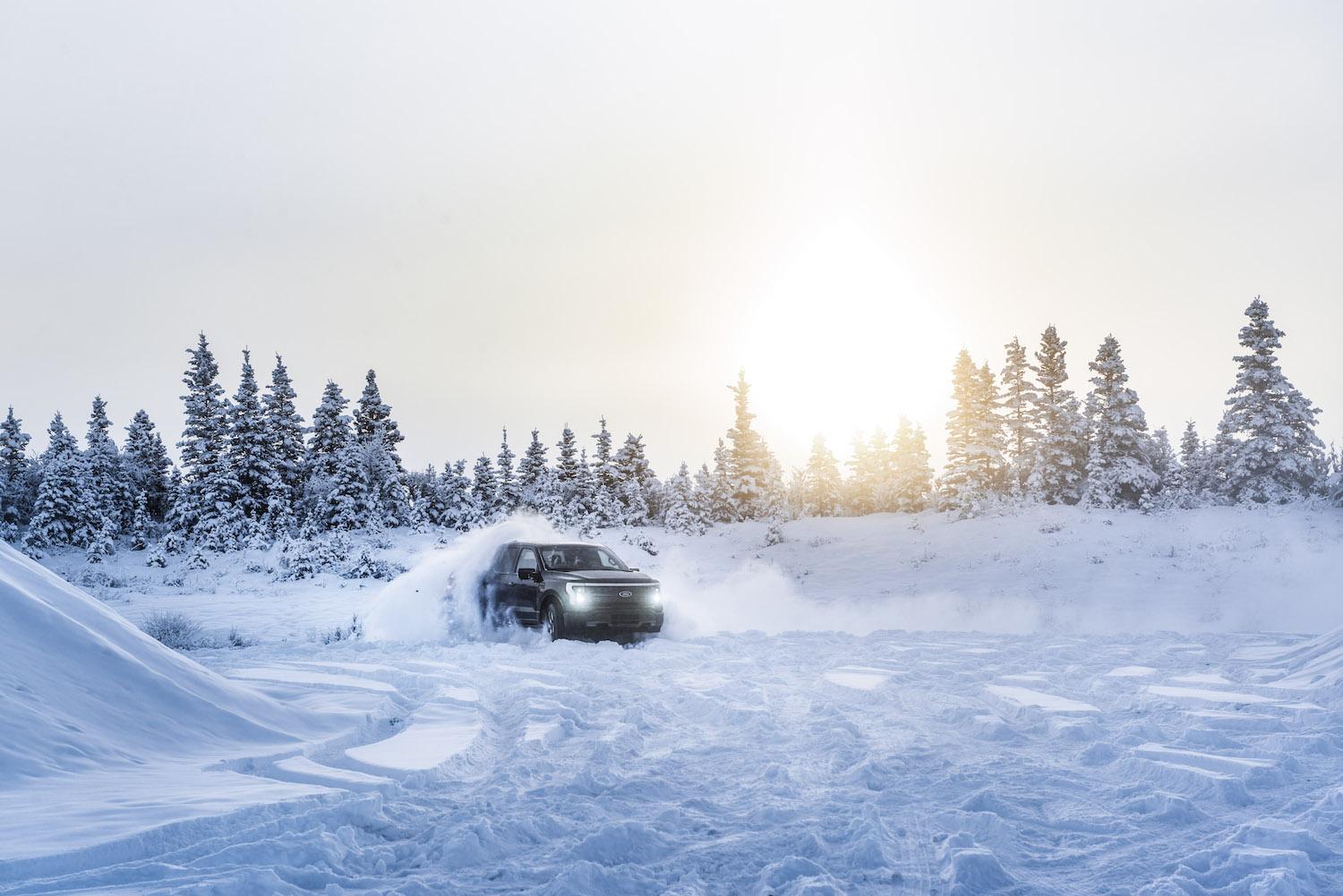 Ford F-150 Lightning Watch the F-150 Lightning Extreme Cold Weather Testing in Alaska 2022 Ford F-150 Lightning_Alaska BFT testing_10