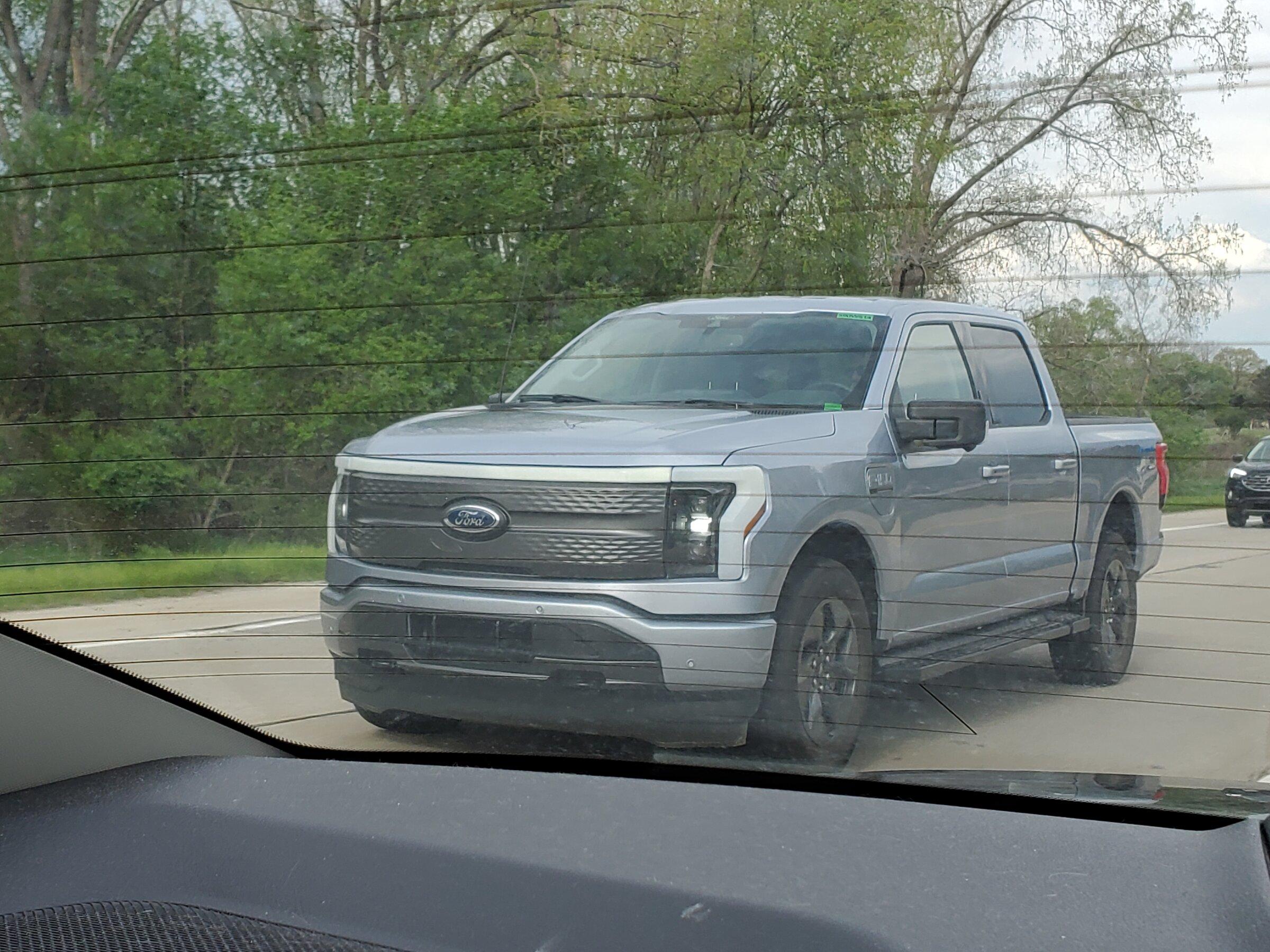 Ford F-150 Lightning ICED BLUE SILVER F-150 Lightning Photos & Club 20220515_172915