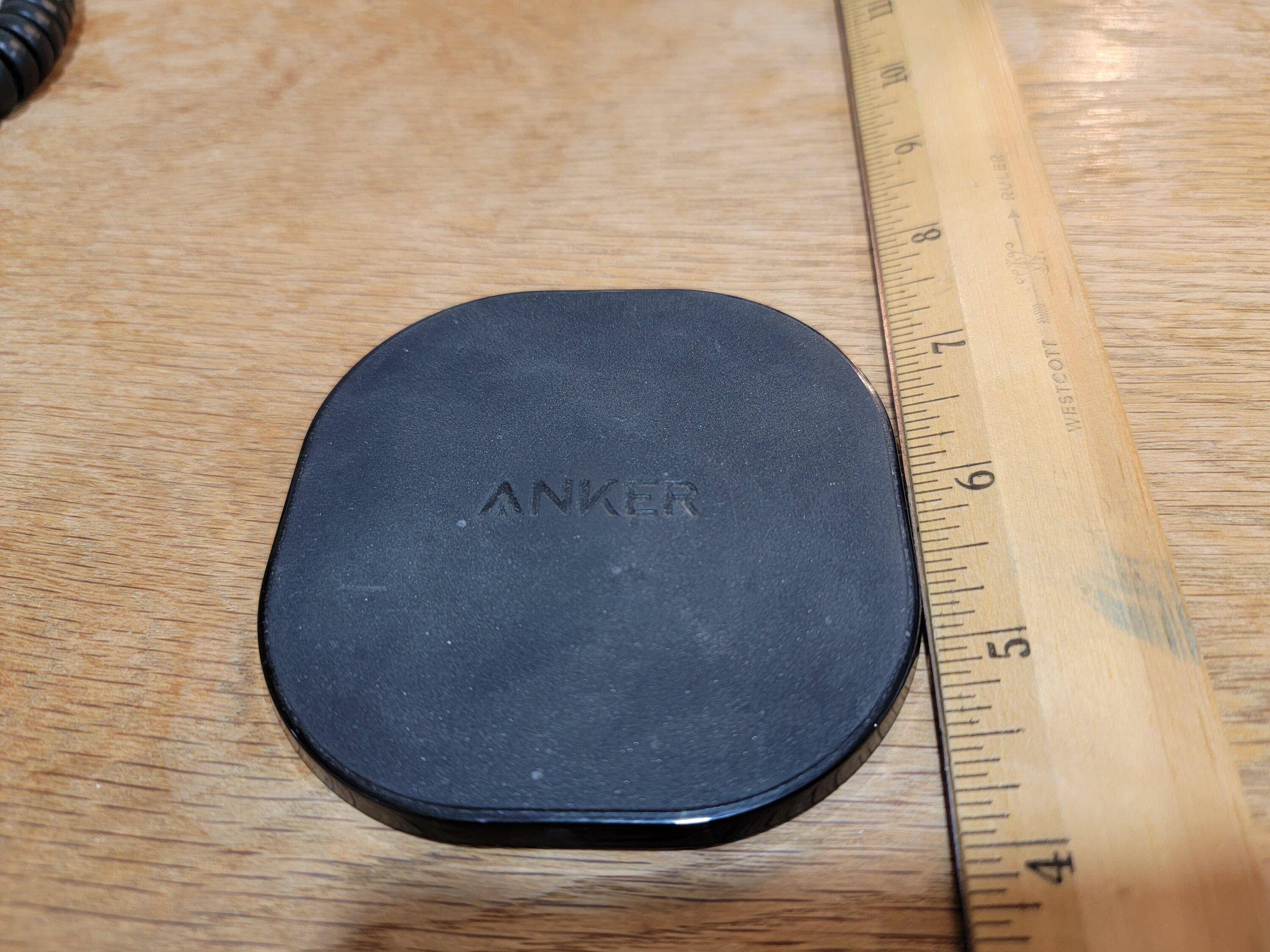 Ford F-150 Lightning Wireless charging pad not functioning properly. 20220719_074736