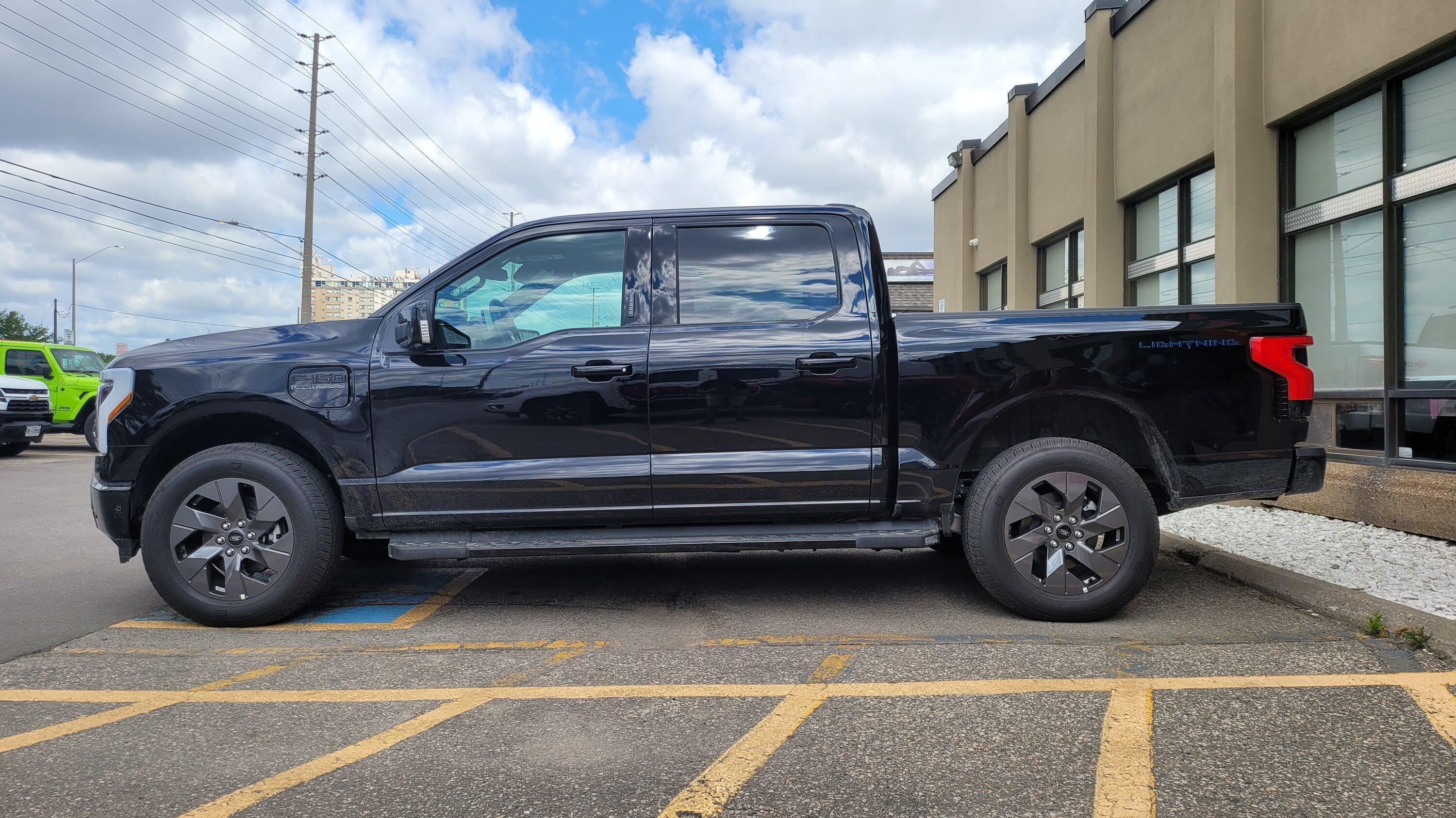 Ford F-150 Lightning Agate Black Metallic - Fox Shocks, 2" Lift, 20" Vossen, 285/65/20 BFG KO2, Xpel Stealth PPF, etc 20220721_114127