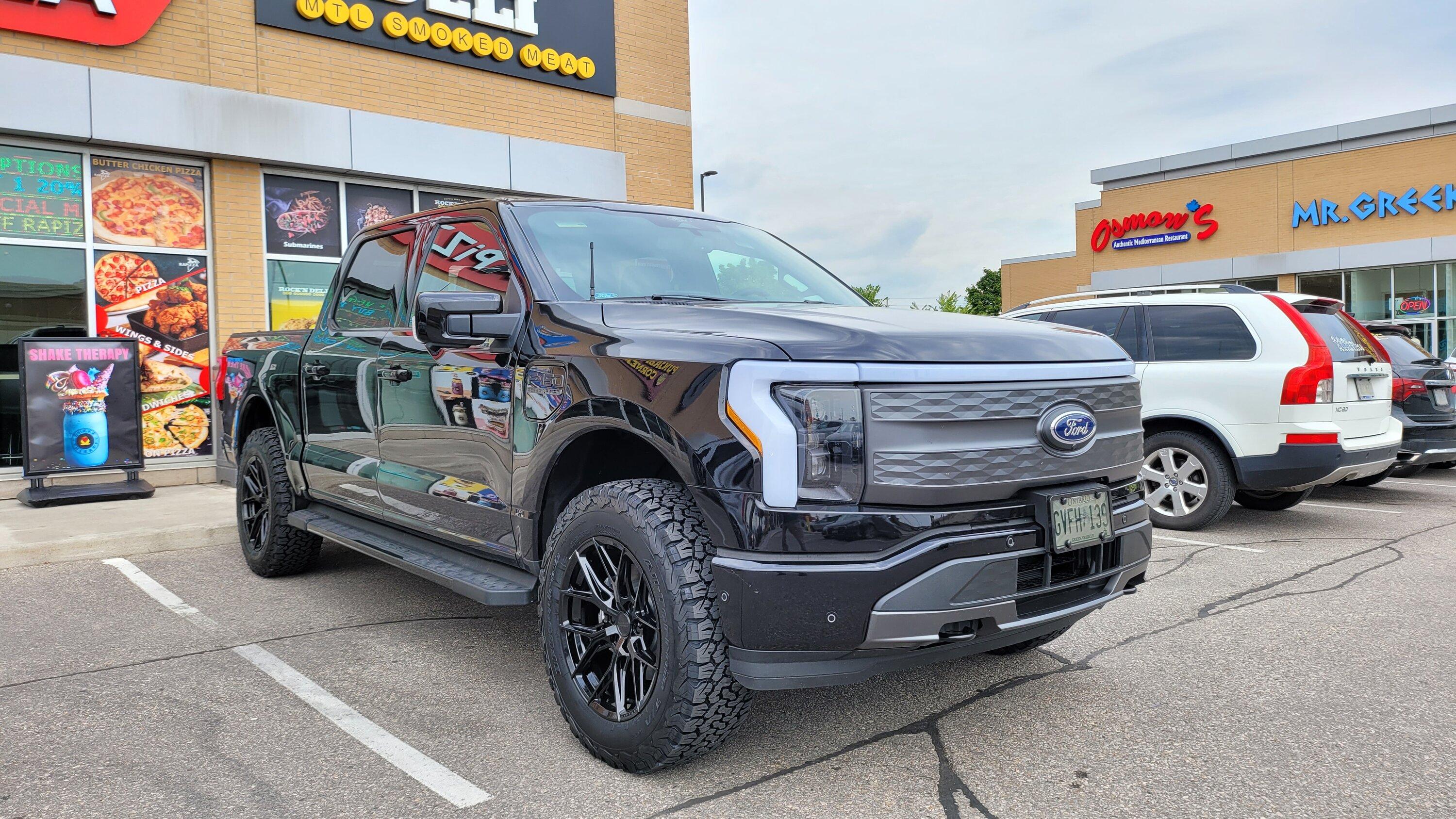 Ford F-150 Lightning Agate Black Metallic - Fox Shocks, 2" Lift, 20" Vossen, 285/65/20 BFG KO2, Xpel Stealth PPF, etc 20220727_123753