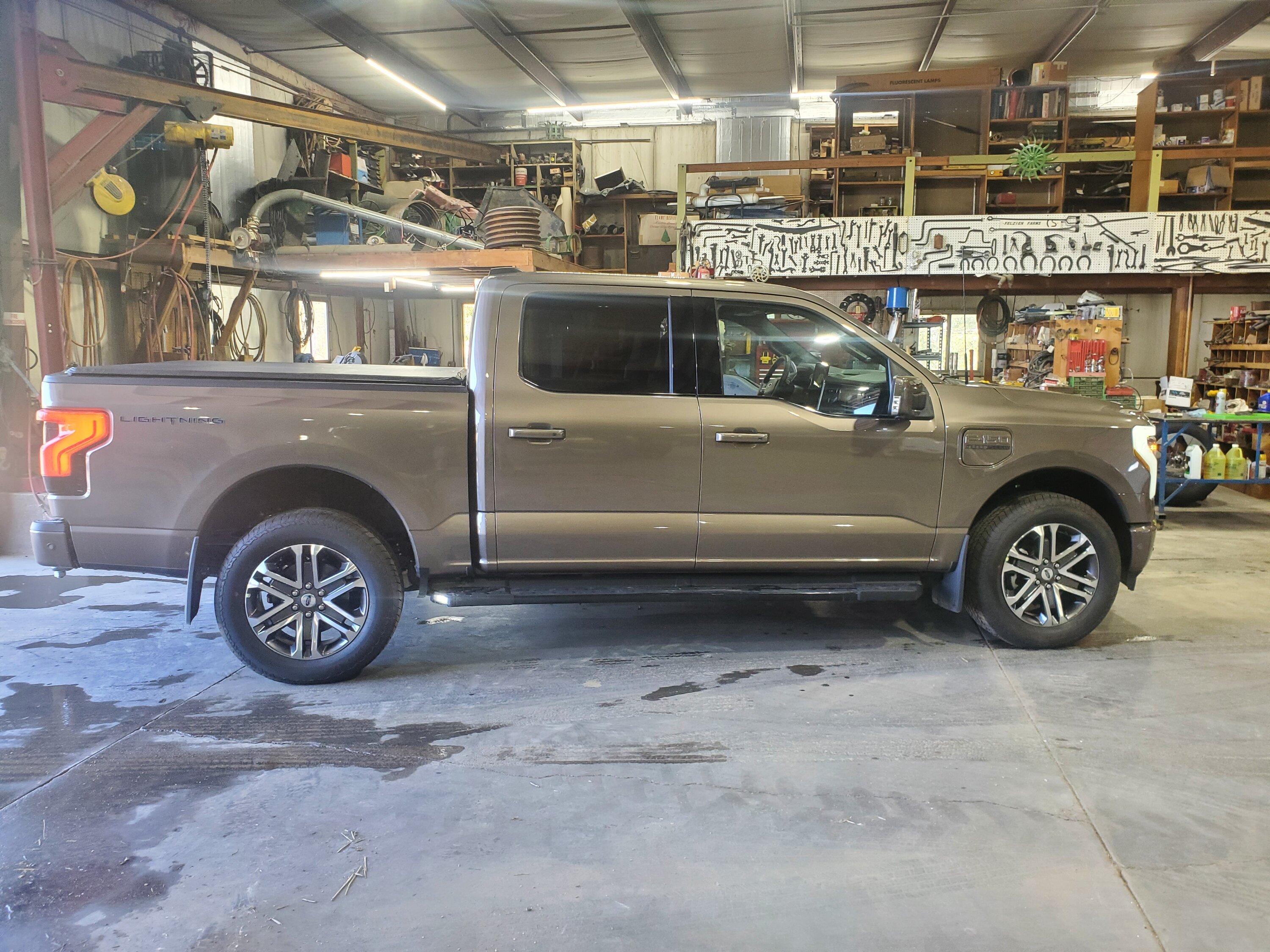 Ford F-150 Lightning 🙋‍♂️ What Did You Do To Your Lightning Today? 20221009_111801