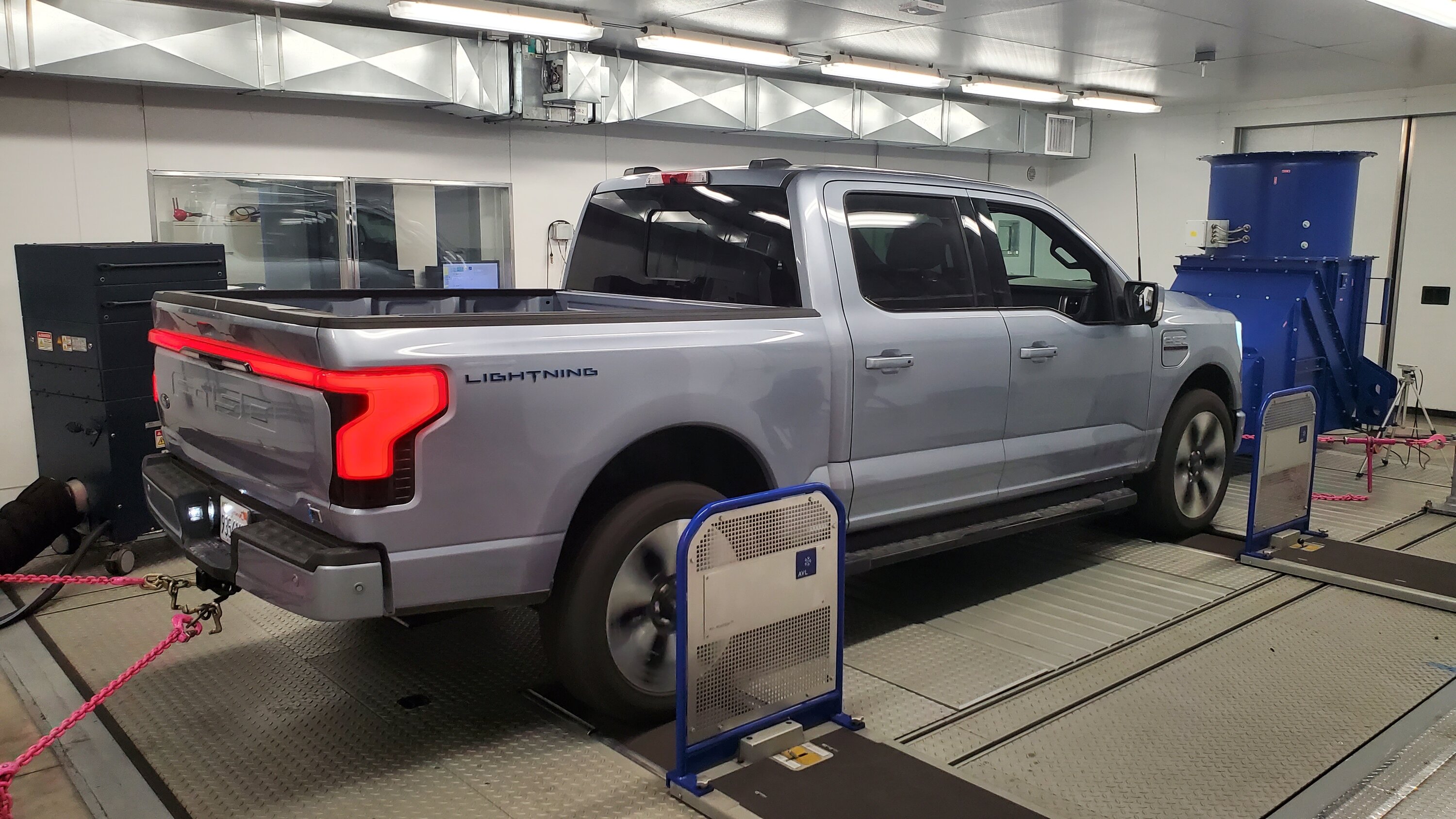 Report: F-150 Lightning loses about quarter of its range when carrying  maximum payload  Ford Lightning Forum For F-150 Lightning EV Pickup: News,  Owners, Discussions, Community
