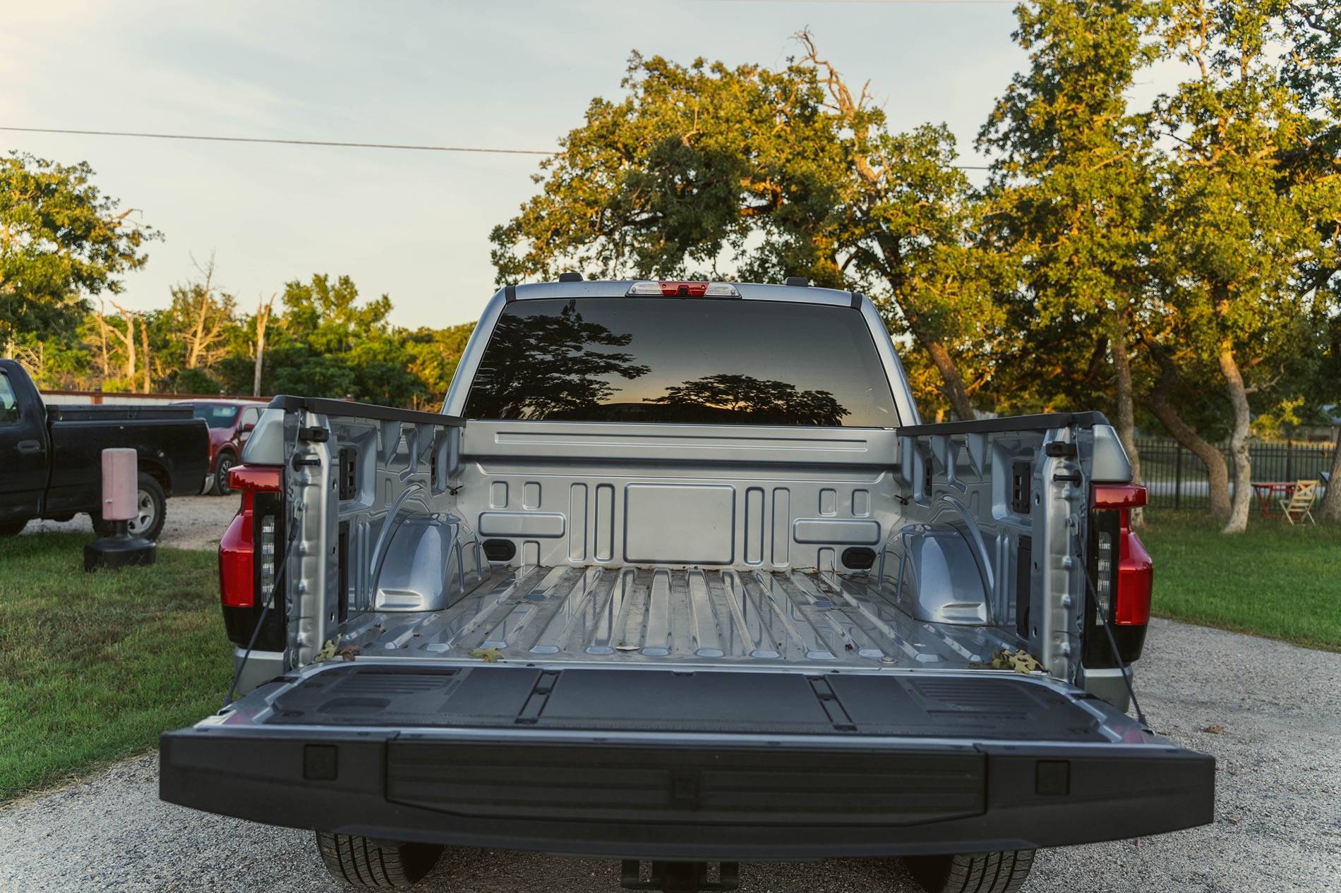 Ford F-150 Lightning 2024 Lightning Flash FS: 1st owner, Low miles, No Mods 2023 Coloardo Visit-118