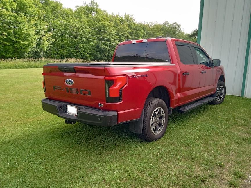 Ford F-150 Lightning RAPID RED F-150 Lightning Photos & Club 2023-Pro-2