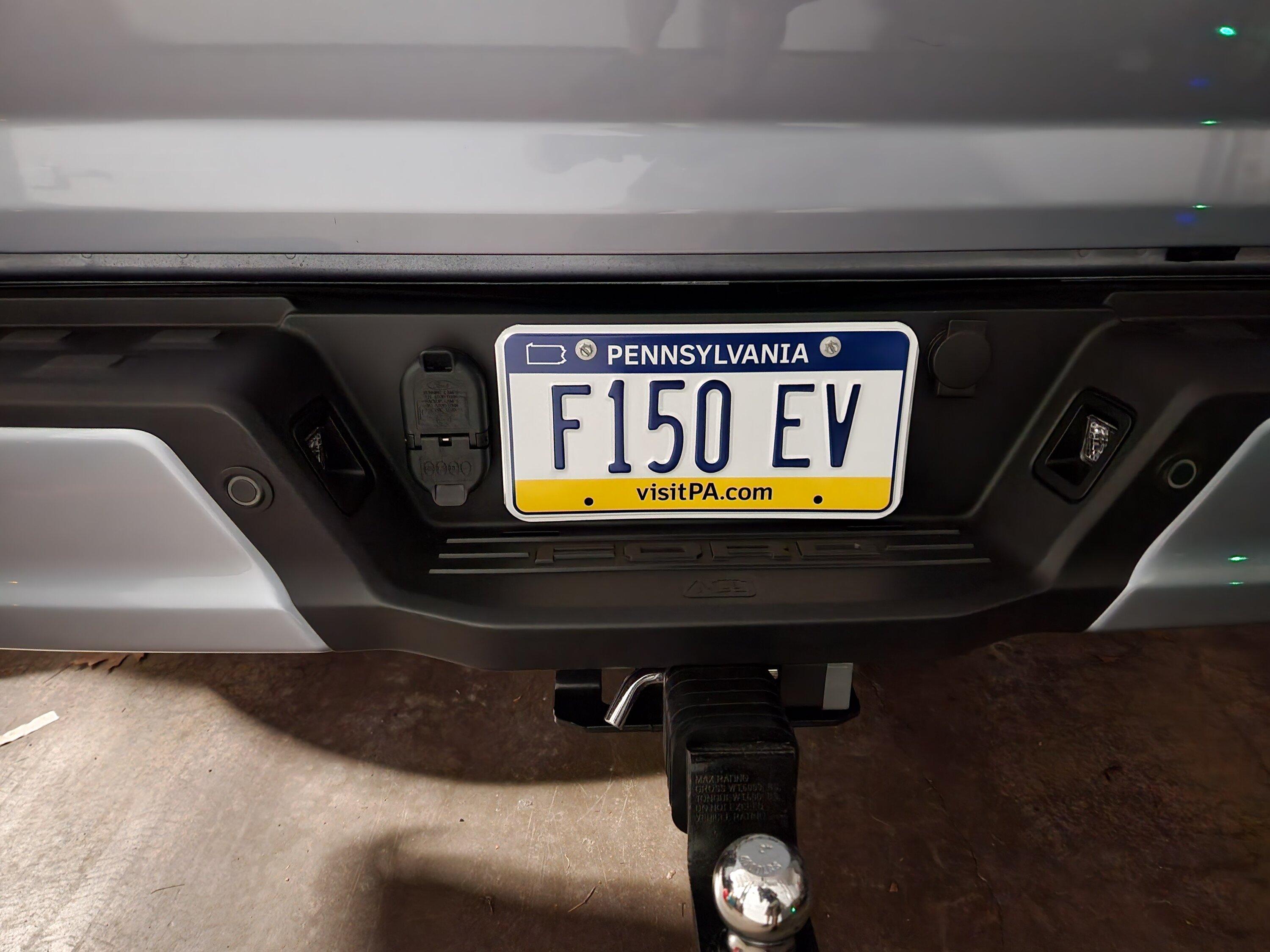 Ford F-150 Lightning Vanity Plates? 20230112_213101