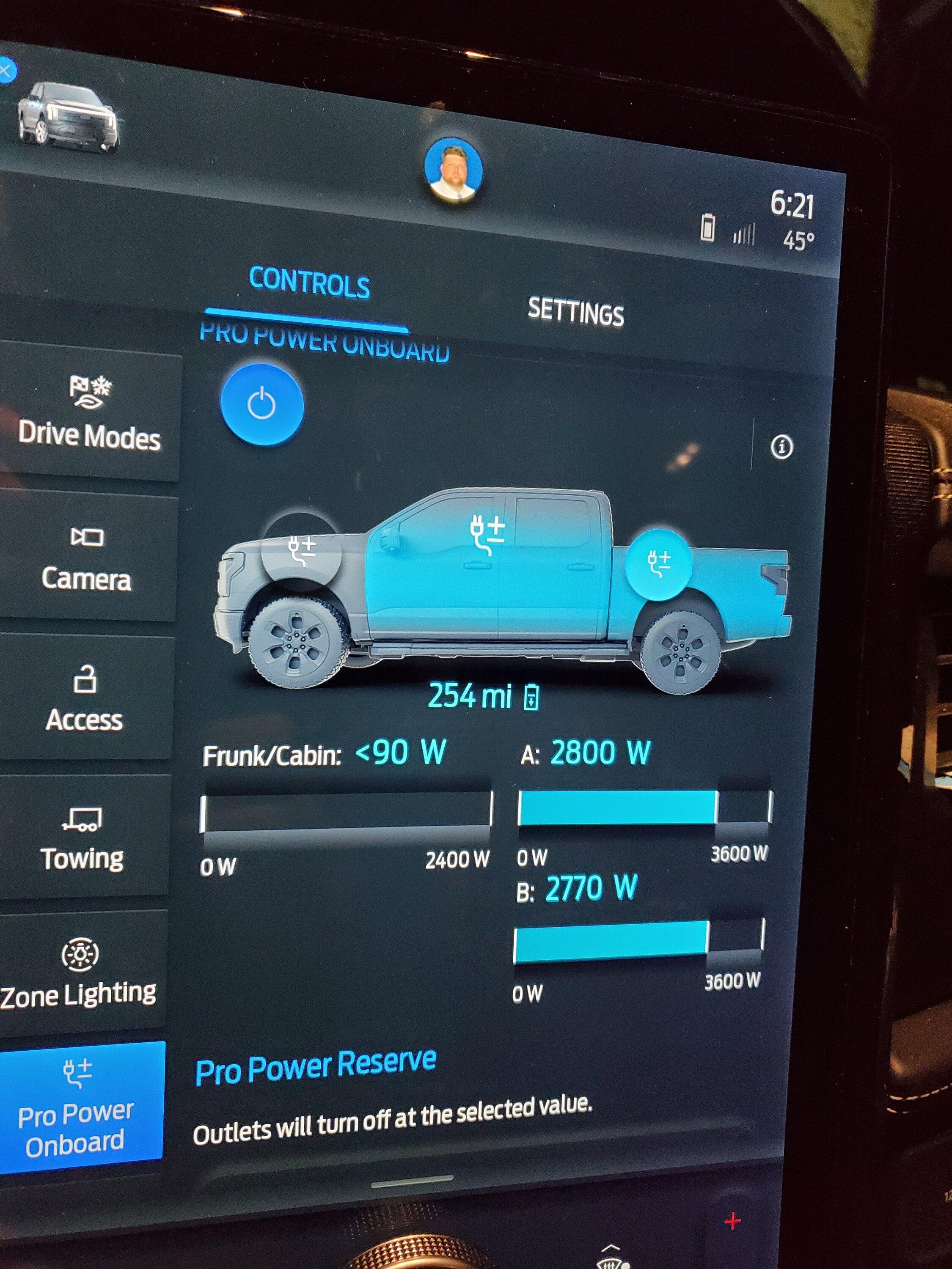 Ford F-150 Lightning Pro power onboard died on first use! (update: fixed by 12v reboot) 20230120_182132