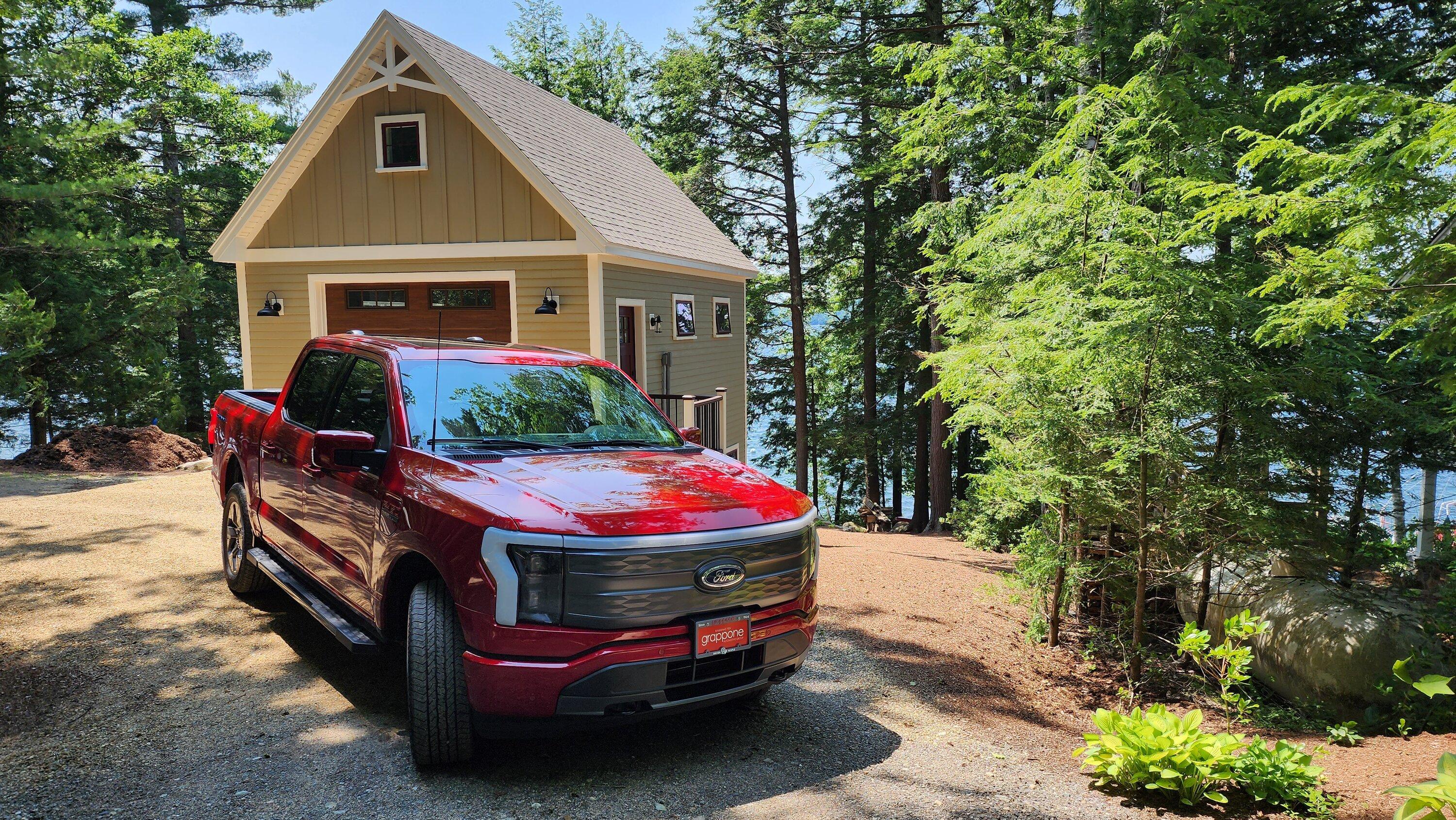 Ford F-150 Lightning ✅ 4/24/2023 Lightning Build Week Group (MY2023) 20230711_132617