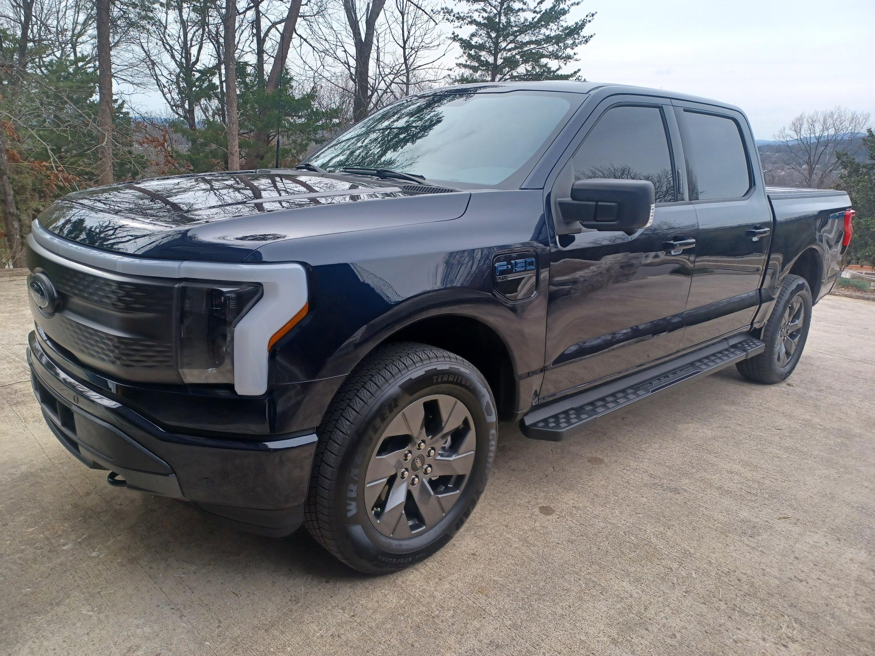 Ford F-150 Lightning Decided to jump on the latest deals and got myself a Lightning. 20240216_145641