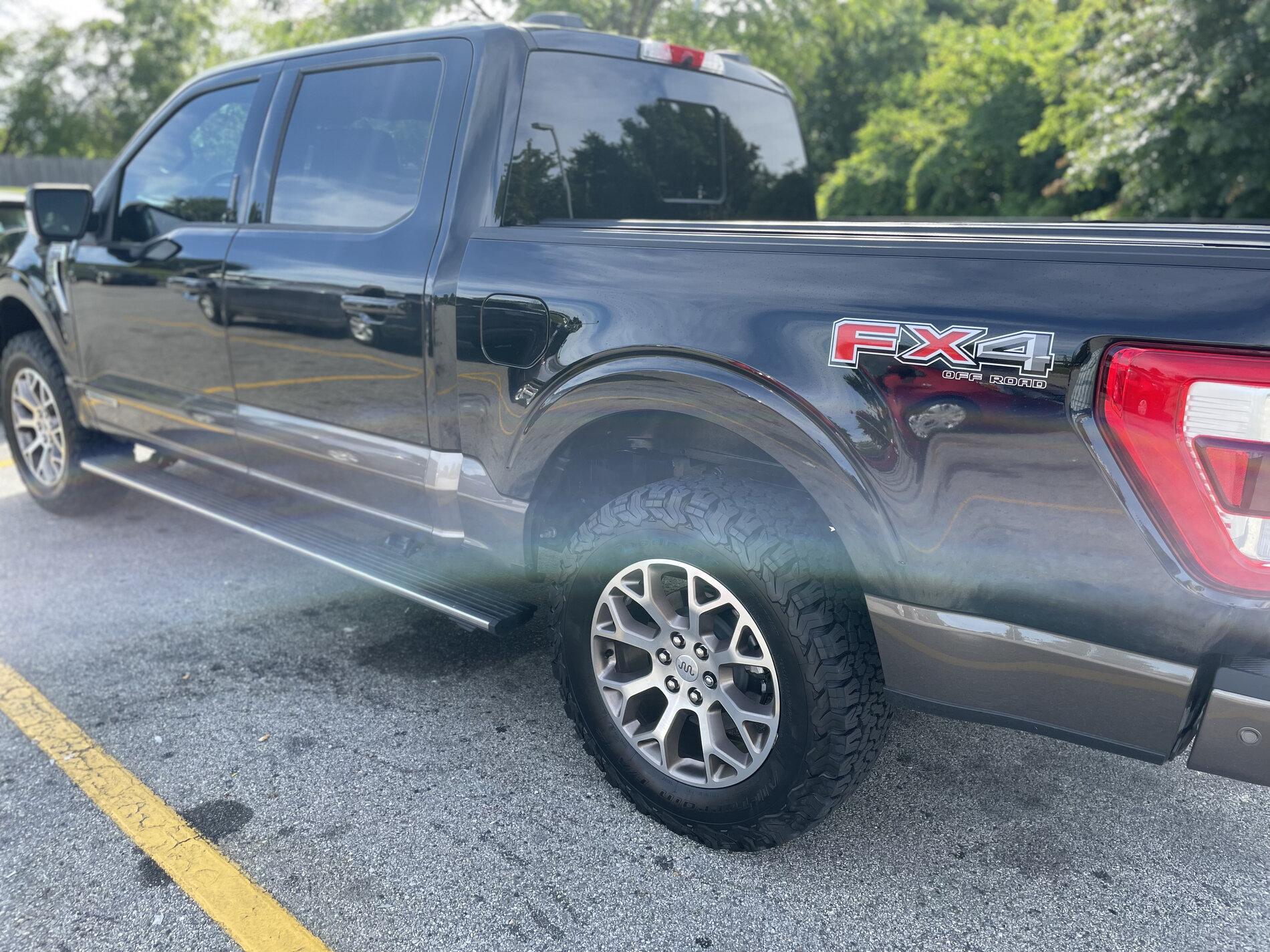 Ford F-150 Lightning Factory Wheels with Aftermarket Tire Thread 210A753C-C8EE-4CFE-90C7-2FAE08C3E557
