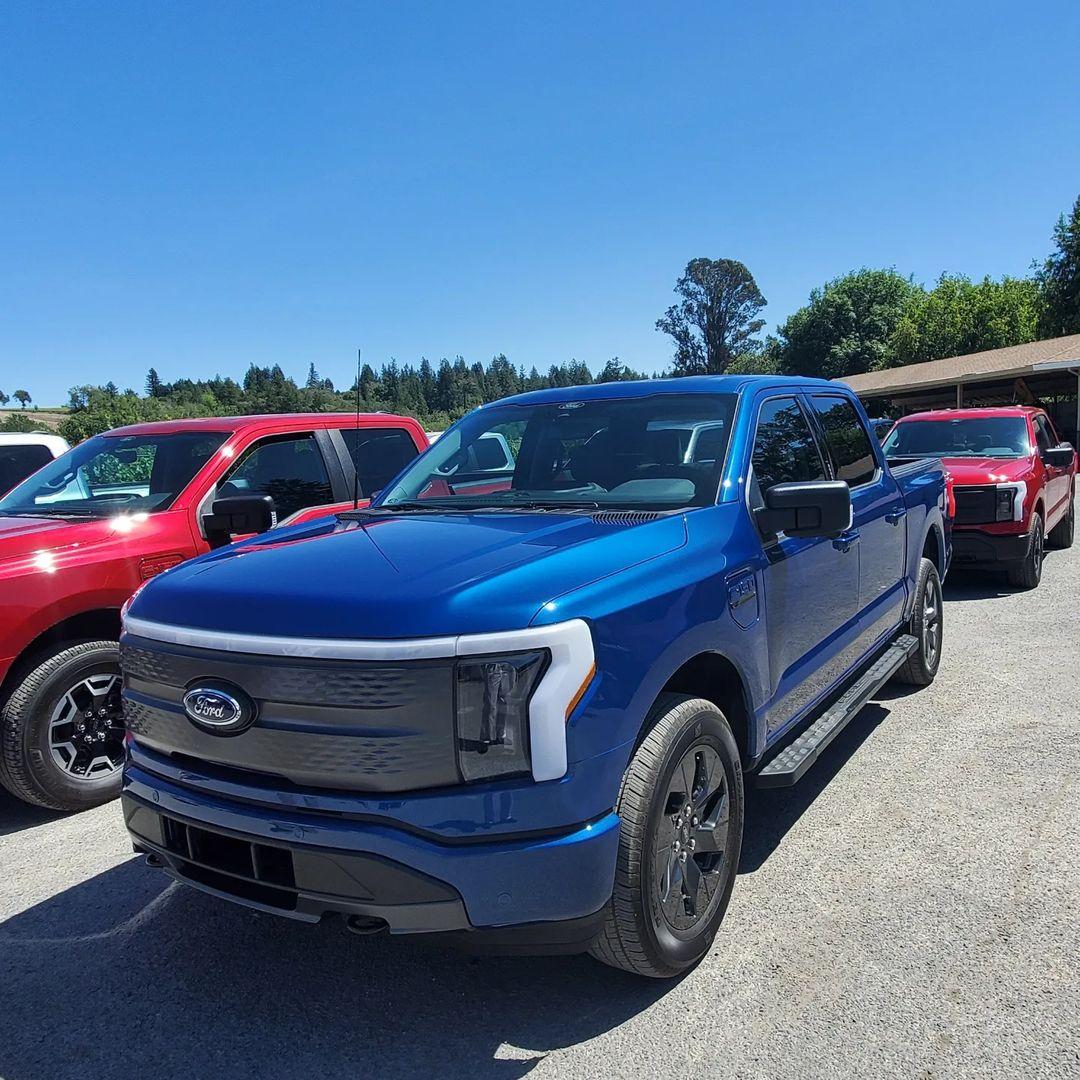 Ford F-150 Lightning ATLAS BLUE F-150 Lightning Photos & Club 283111974_1247272809375559_8374080032766275814_n