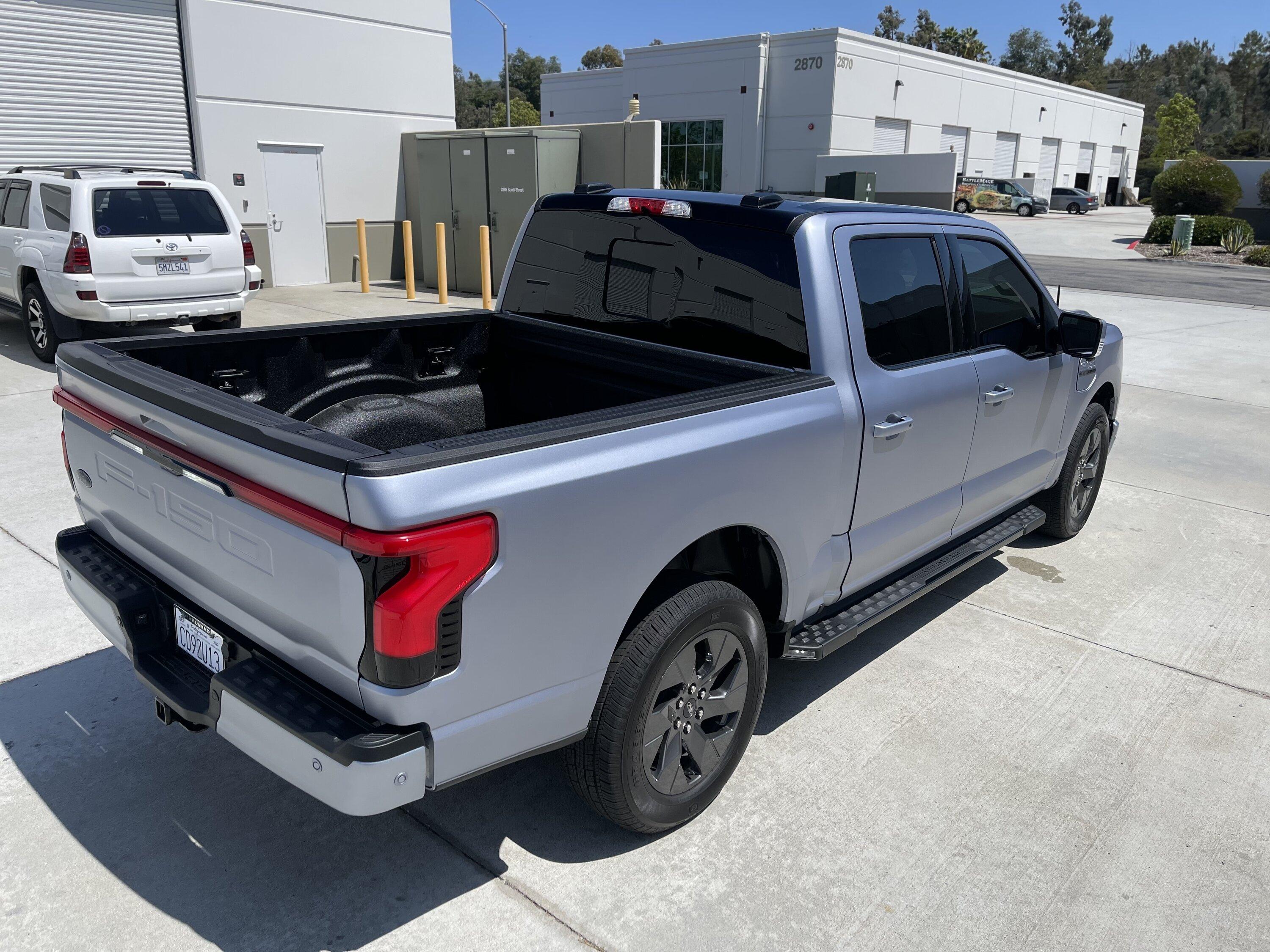 Ford F-150 Lightning Iced Blue Silver Lightning Build. Mods: PPF matte finish, Line-X, gloss black painted grille, black wrapped roof, wheels 2bedbcb2-77f5-471f-a0d7-e58fa035fa3d-jpe