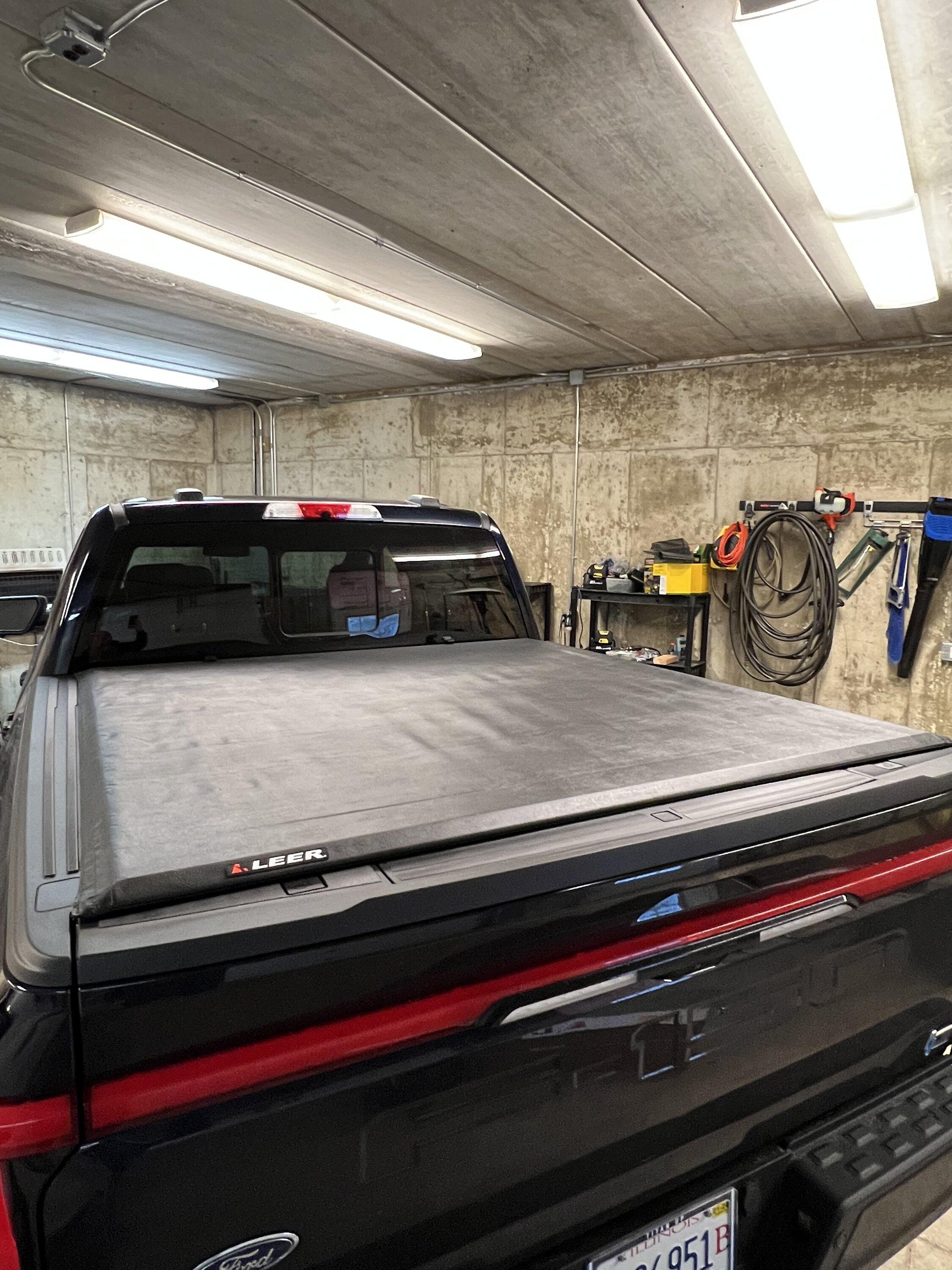 Ford F-150 Lightning Leer SR250 Soft Rolling Tonneau Cover installed and impressions 39A71A3E-176B-4D14-876F-EA7336A66661