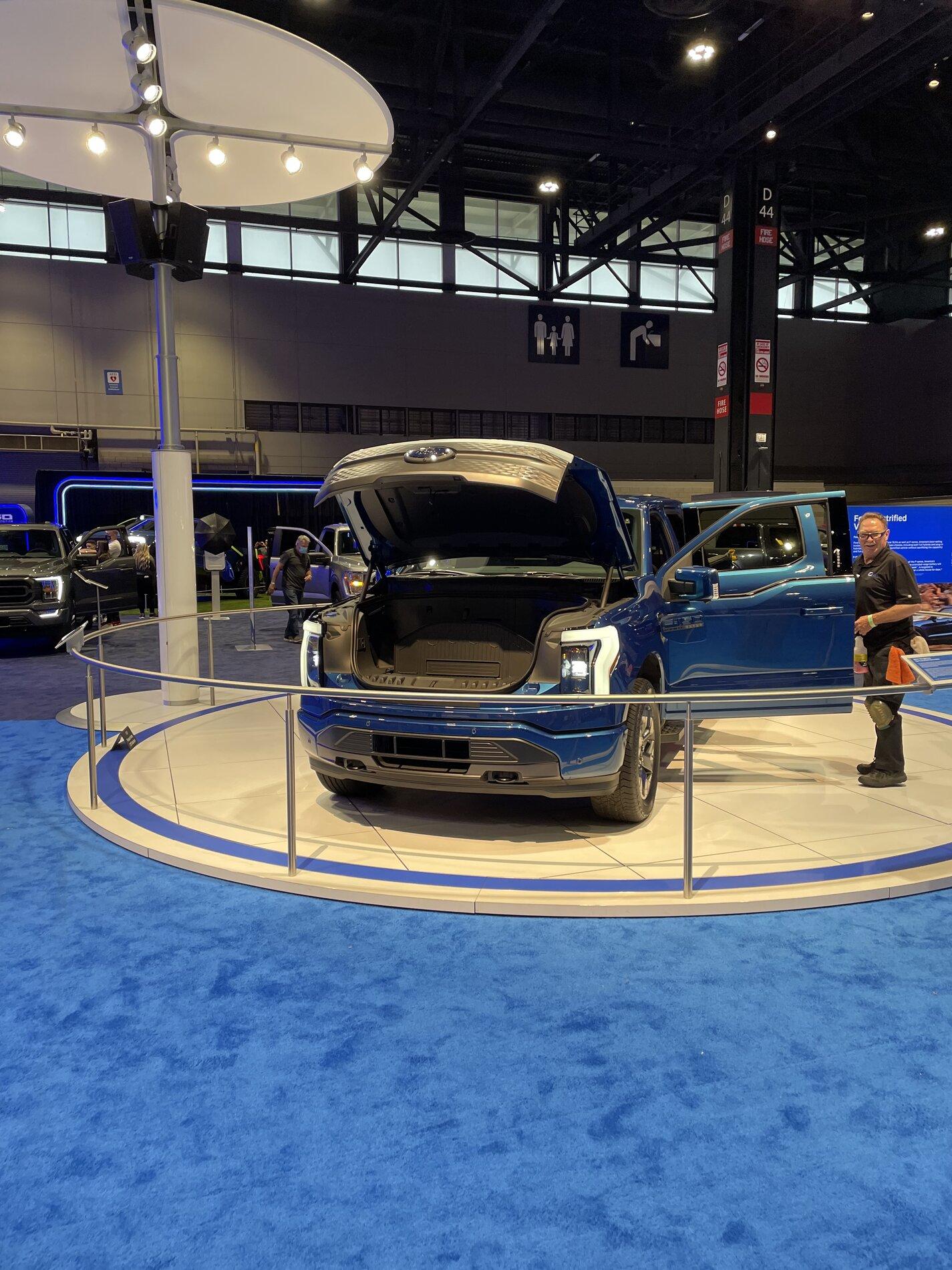 Ford F-150 Lightning (⚡ F-150 Lightning⚡) Chicago Auto Show coverage; and an extra one 3C66958B-E5F8-423F-872E-1EBC1F1A02AA