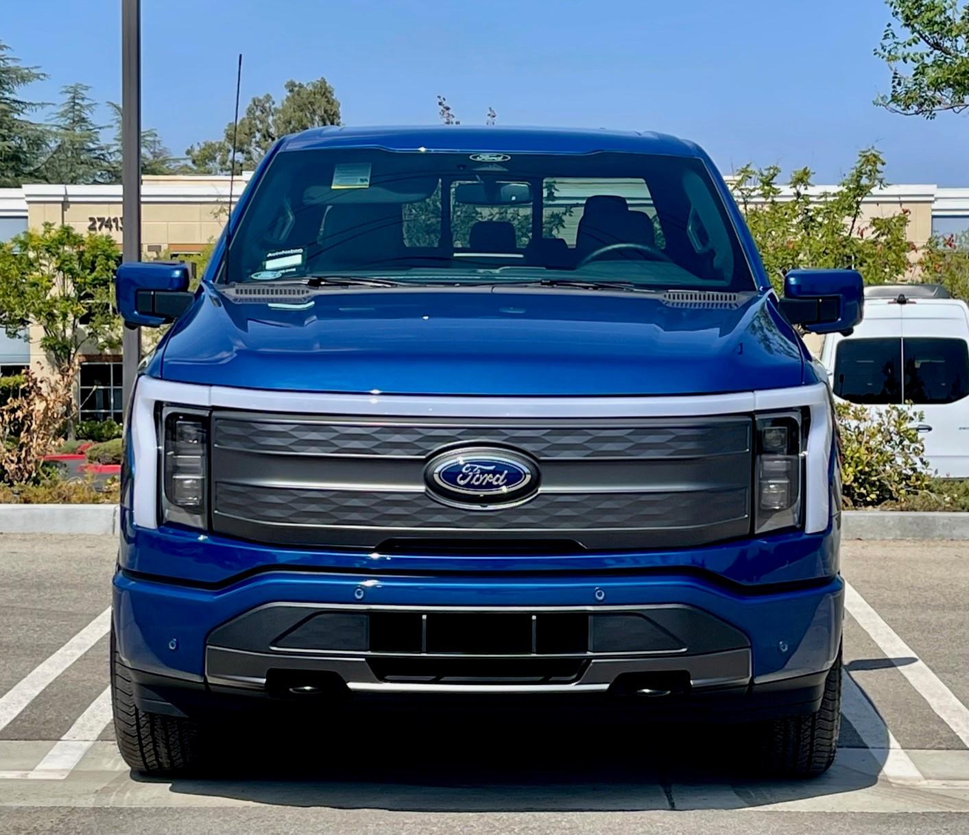 Ford F-150 Lightning Atlas Blue Lariat w/ Extended Range Southern California 100K OBO 4