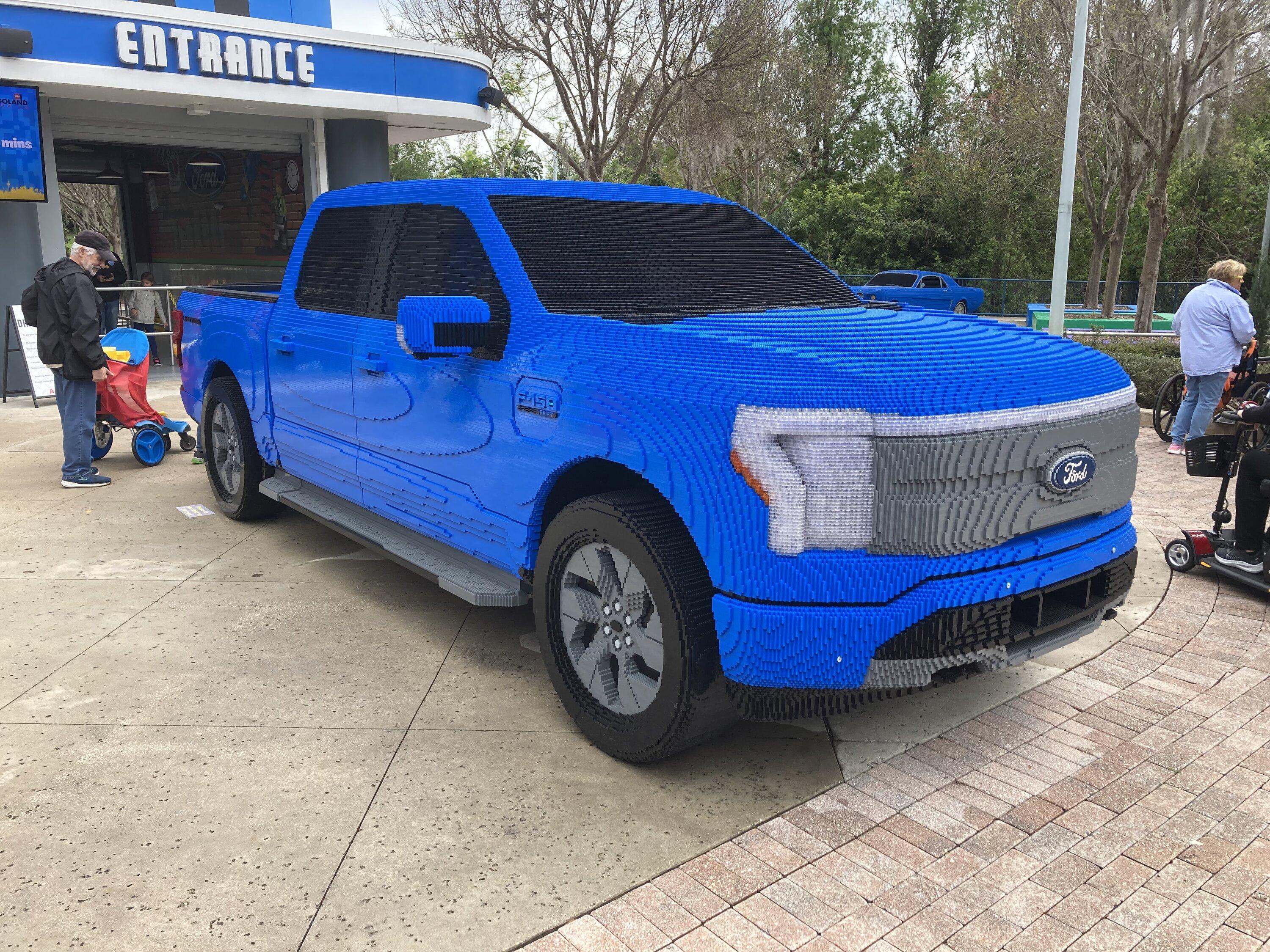Ford F-150 Lightning Life-size Lego Lightning made from 320K pieces 😲 479cf275-b390-45a5-b768-f46fd0990807-jpe