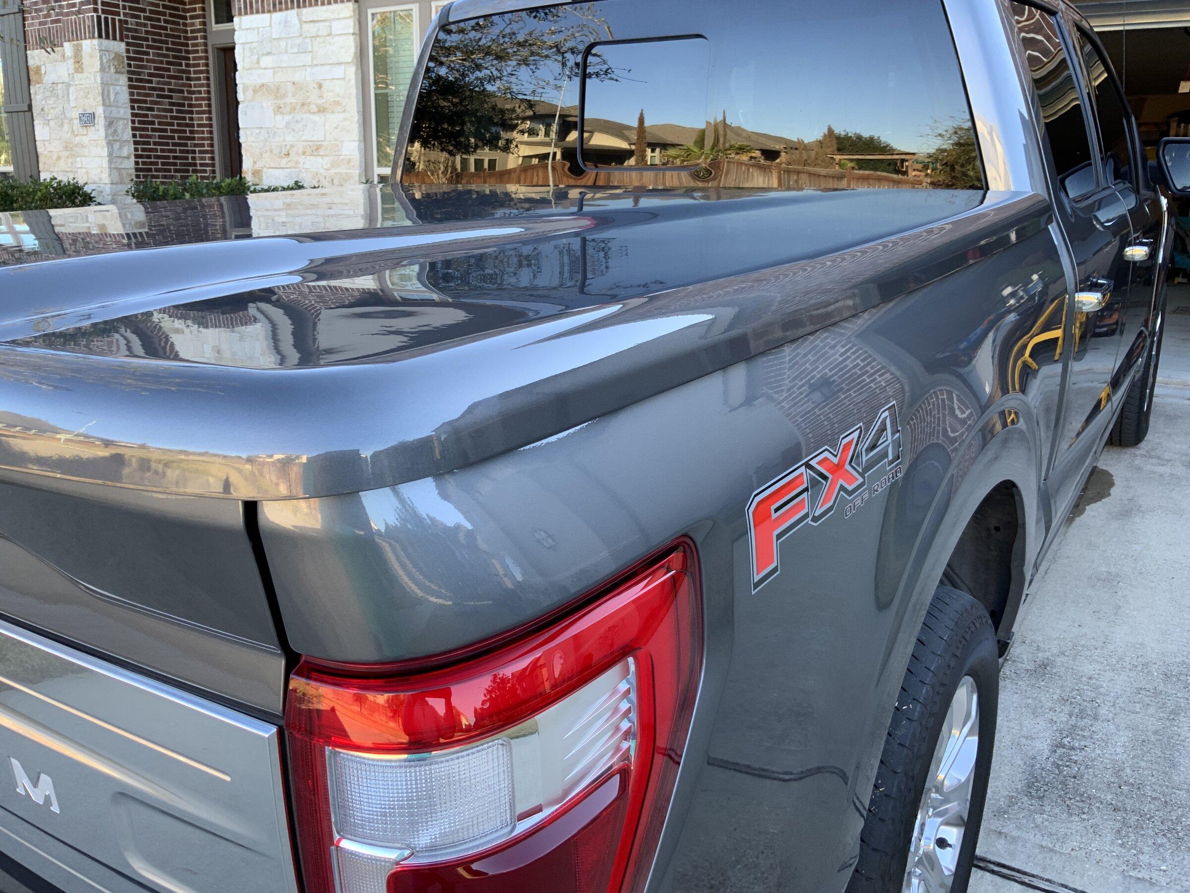 Ford F-150 Lightning Installed Undercover Elite hard tonneau cover. 50181781-265C-455F-9E86-4A17C57C3025