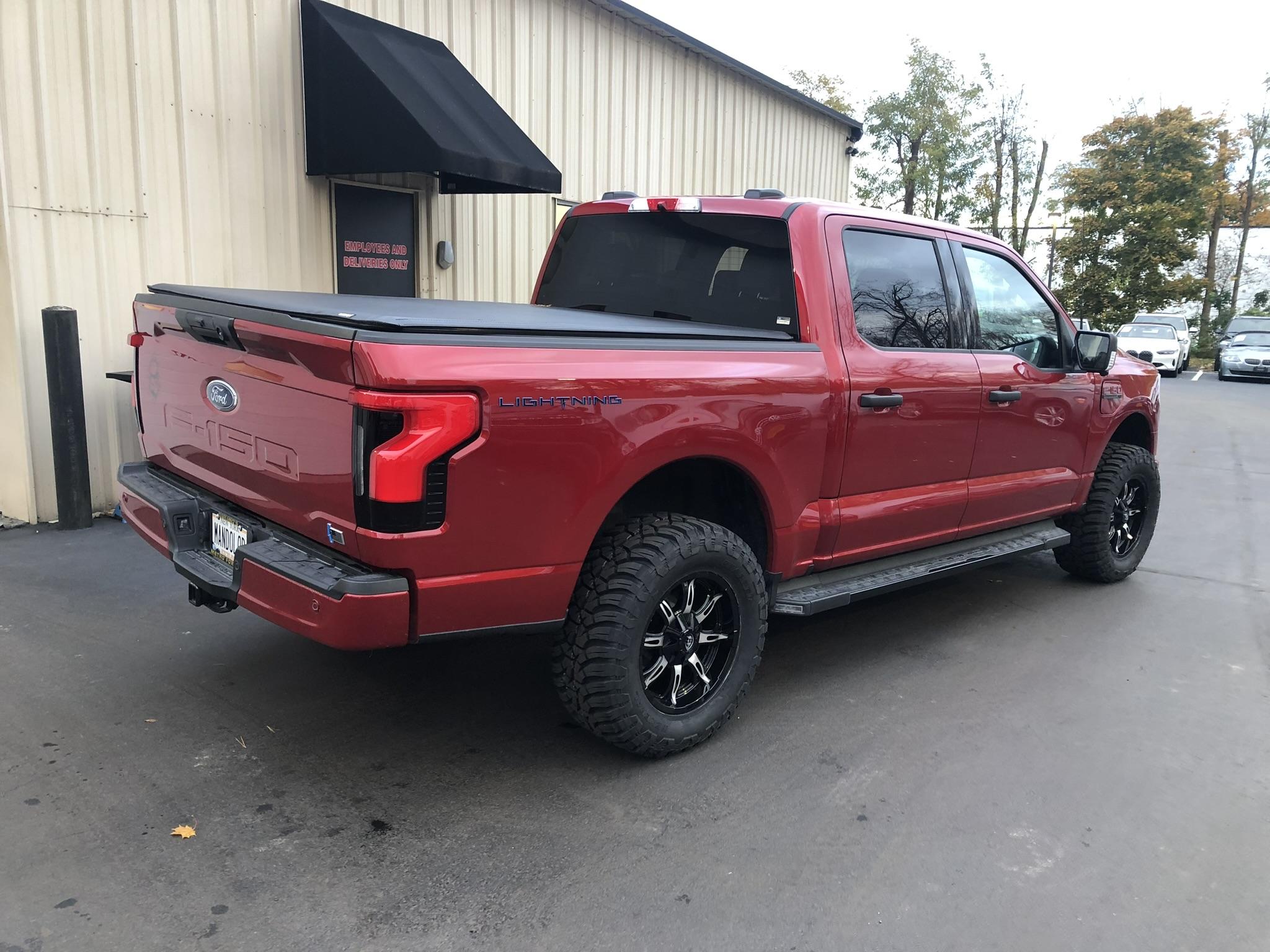 Ford F-150 Lightning Modded w/ level kit, new wheels, 33" Grappler tires 572E6F09-B4BB-4922-B40F-2BC61223DB1E