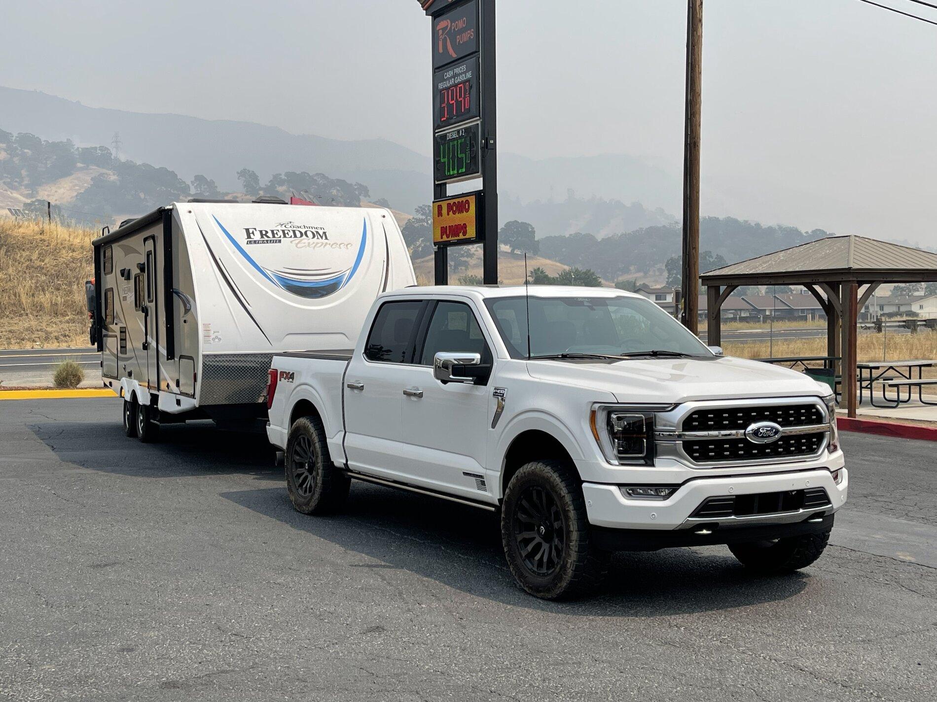 Ford F-150 Lightning Towed 7,500 lbs through mountains w/ 2021 F-150 Platinum Powerstroke 3.0L Diesel 581E4912-C3E4-468B-B435-D55E5597552A