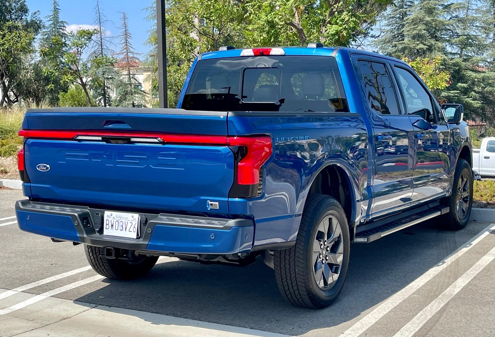 Ford F-150 Lightning Atlas Blue Lariat w/ Extended Range Southern California 100K OBO 6