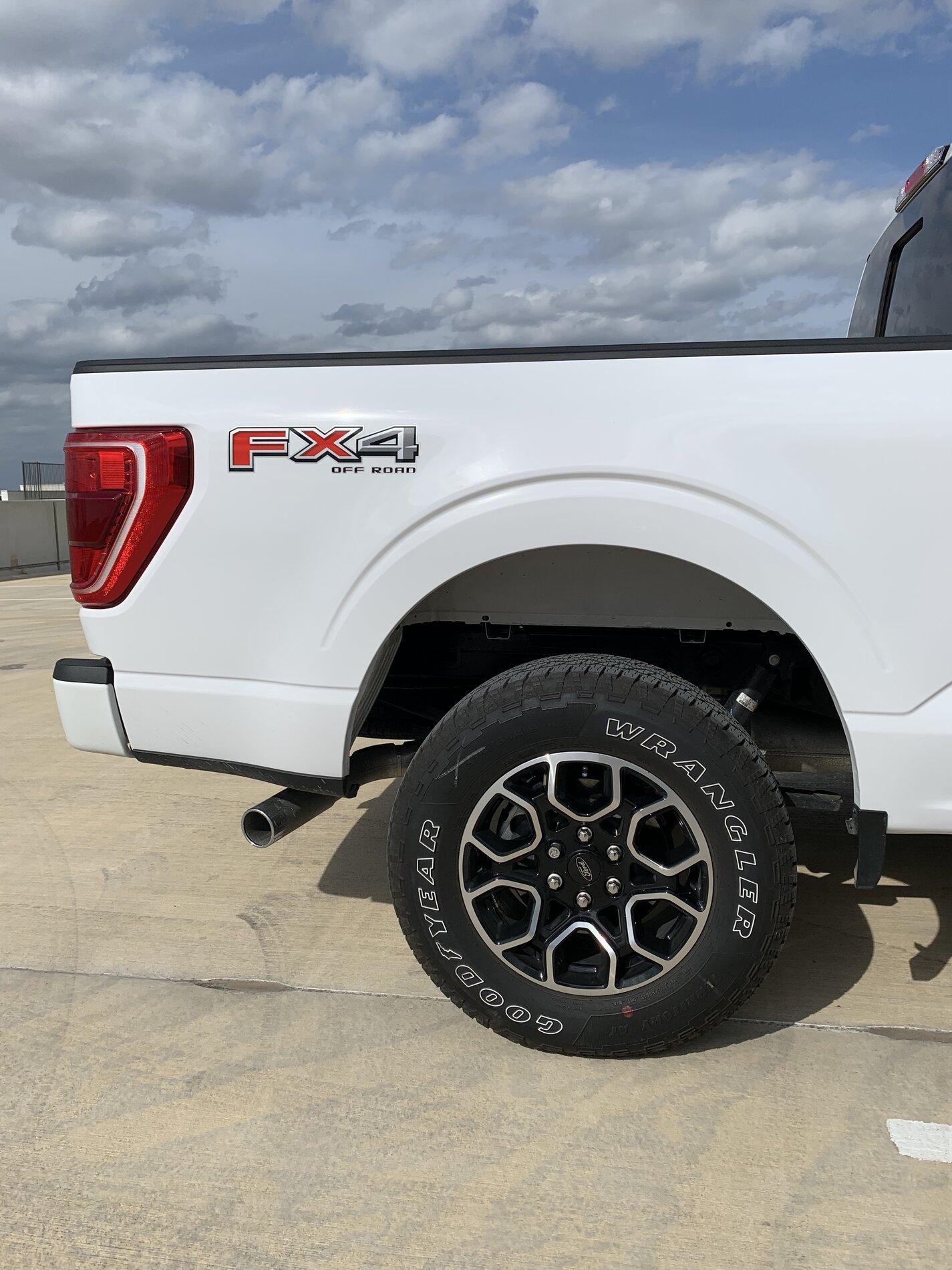 Ford F-150 Lightning Wheel well liners or photoshop? 63710399765__C132B8B7-50D8-4A10-874E-D921F3E756D4
