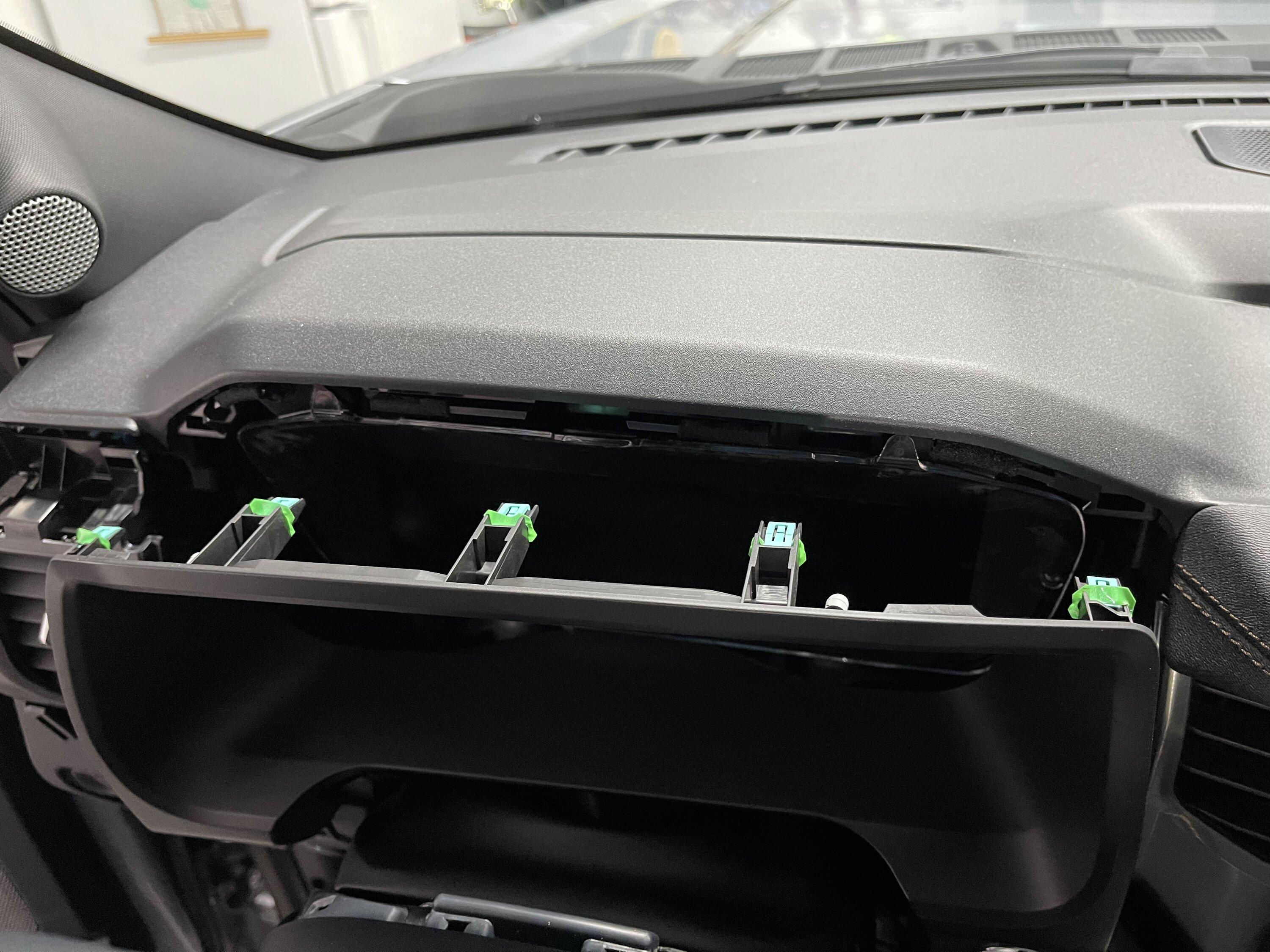 Ford F-150 Lightning How to disassemble the Lightning dash cluster? 6B74D5B2-4B68-412C-B8C0-73E699EB1F29