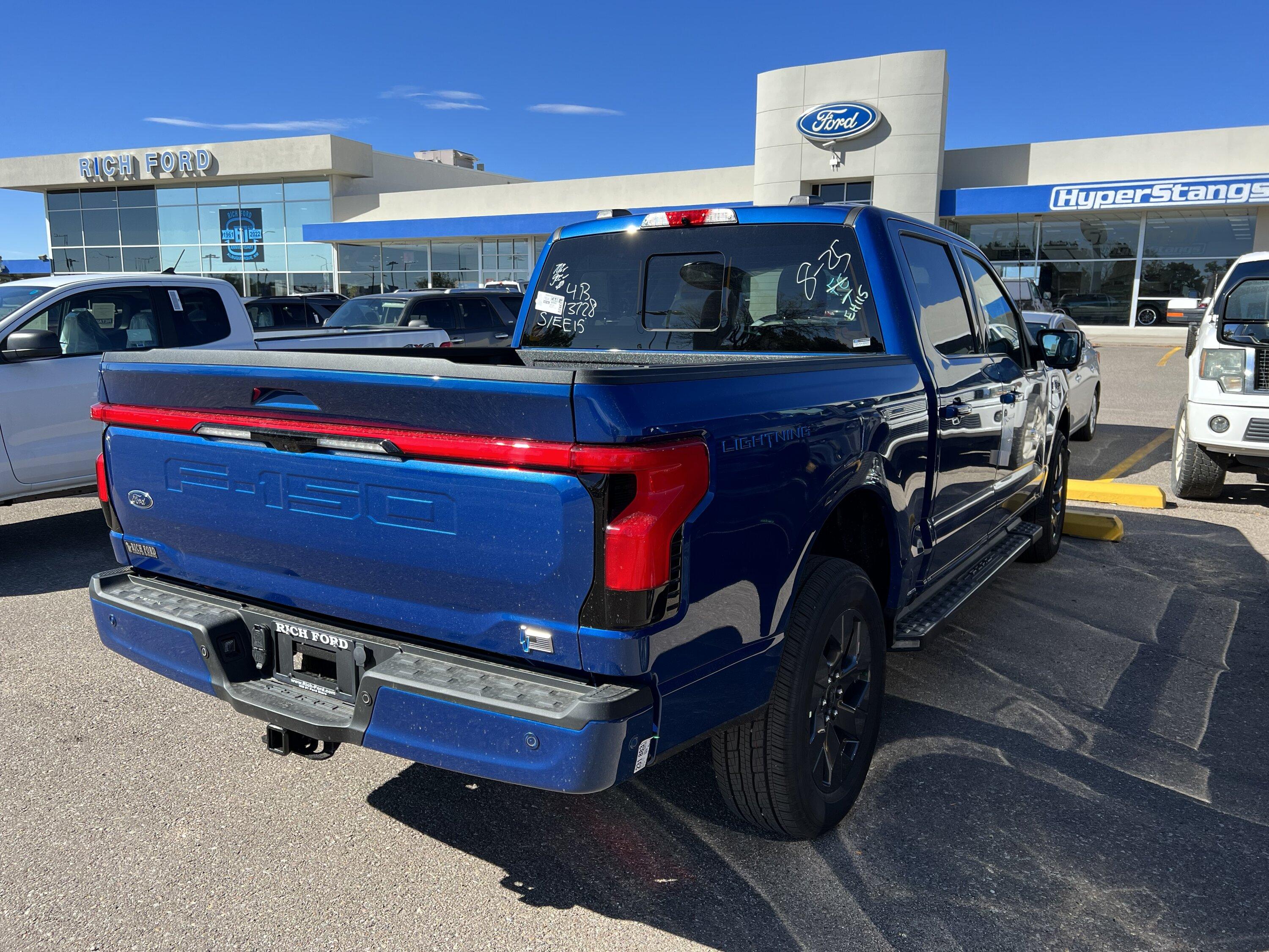 Ford F-150 Lightning ✅ 8/15/22 Lightning Build Week Group 6F2CAE0E-790A-4B41-A33F-9CA8EA48BA1F