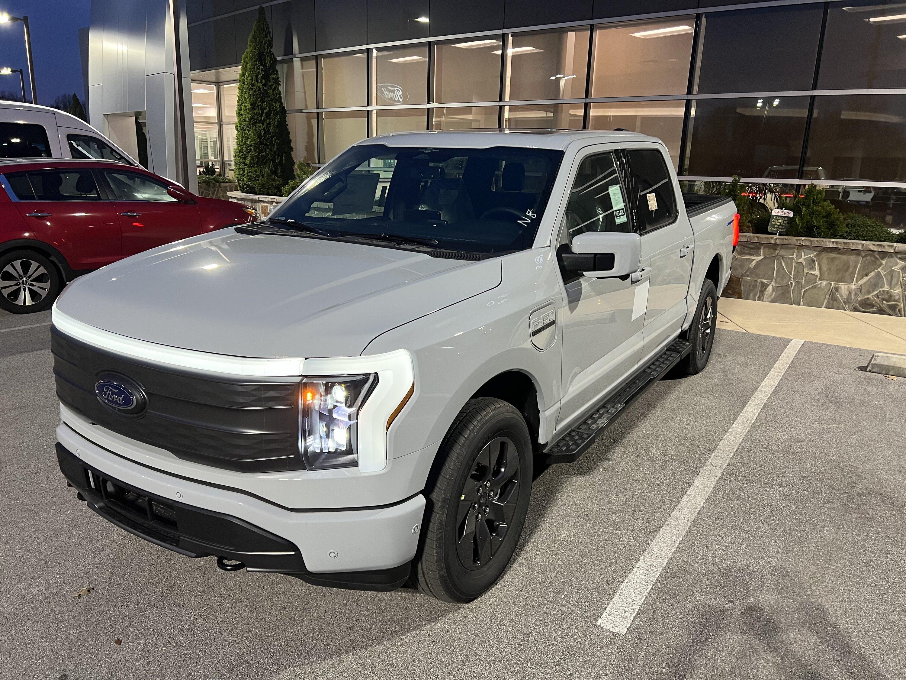 Ford F-150 Lightning ✅ 10/24 Lightning Build Week Group (MY2023) 7A2AE846-1AA7-4F3C-92E2-FDE16567D5DA