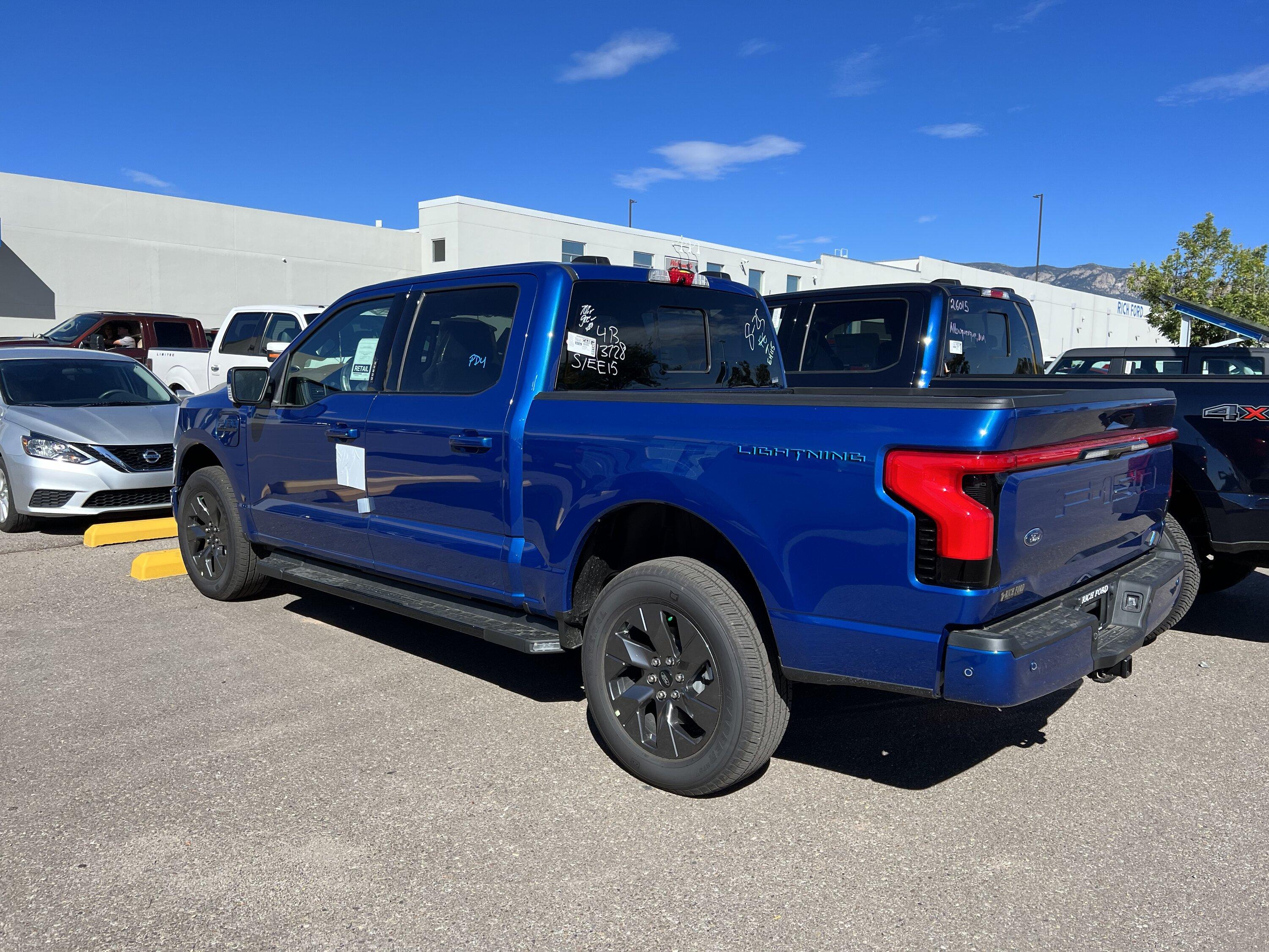 Ford F-150 Lightning ✅ 8/15/22 Lightning Build Week Group 7A783BA4-B386-4743-861D-E7711FDD5999