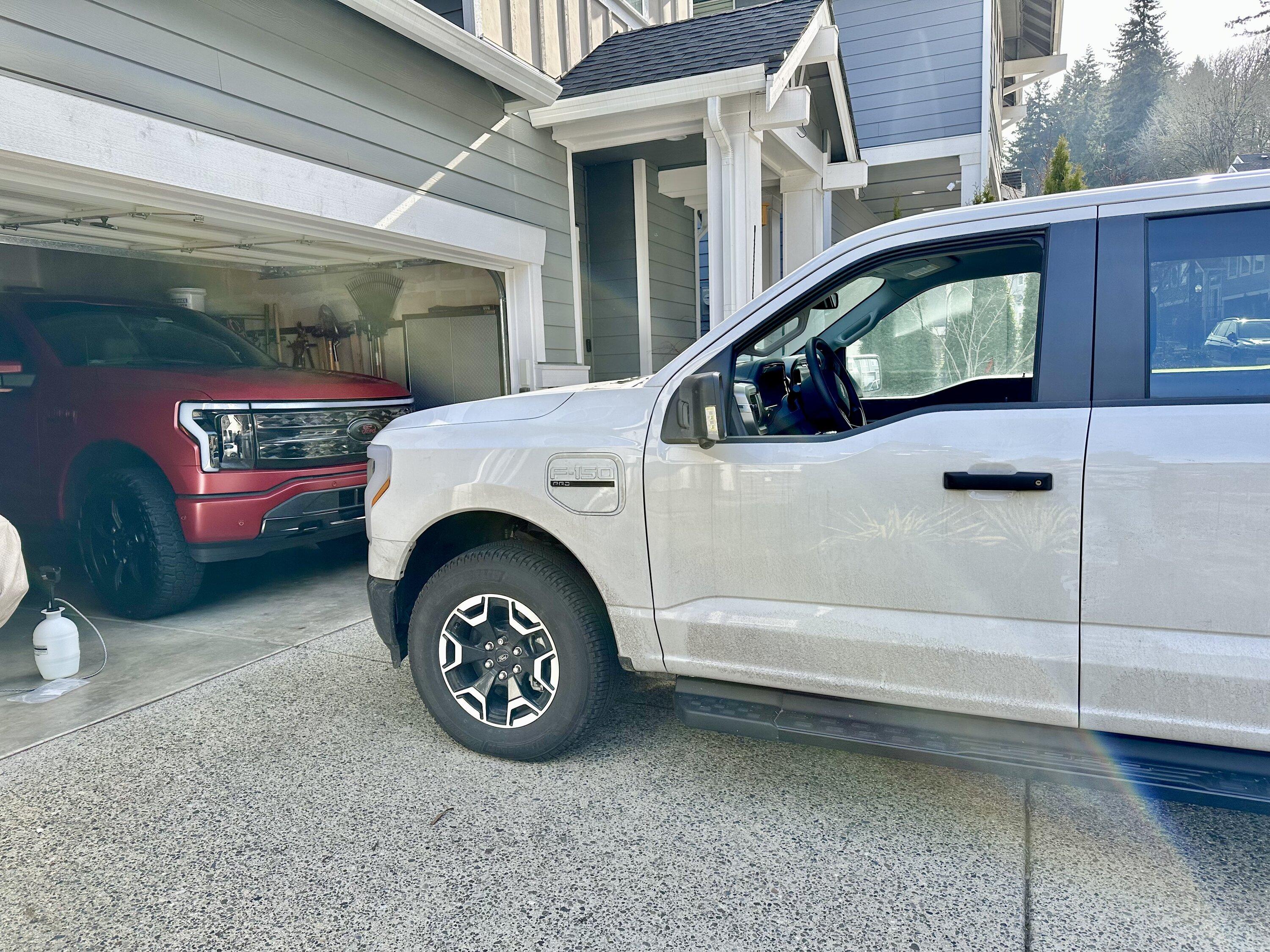 Ford F-150 Lightning Added OEM lighted running board to PRO via factory pigtail forward of the rear wheels and need to activate light in Forscan 80AE273E-9469-44CF-9E5D-CC7DF08976AA