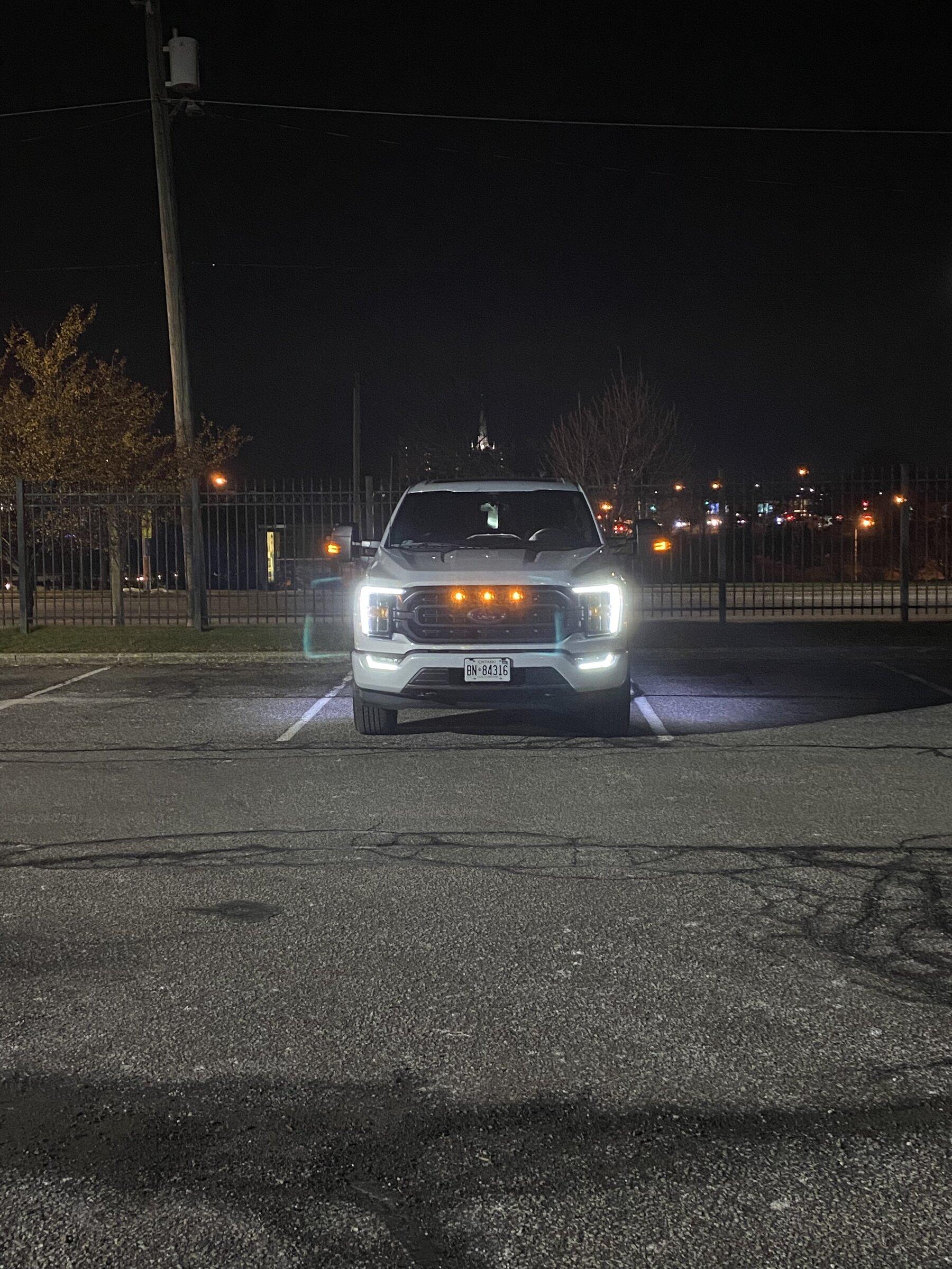 Ford F-150 Lightning Raptor grill lights installed on Lariat 83DB5C26-BD5F-478A-A1CD-9065A8AF3876