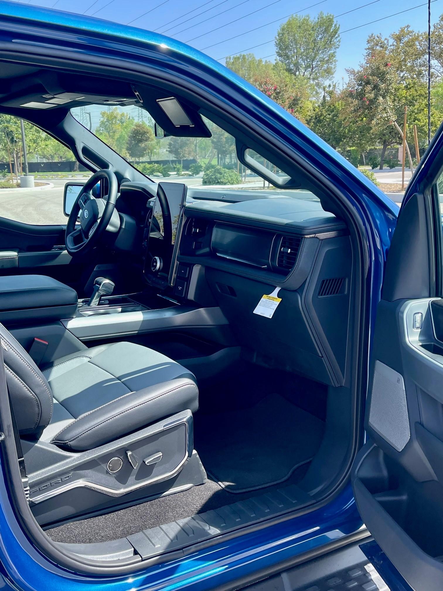 Ford F-150 Lightning Atlas Blue Lariat w/ Extended Range Southern California 100K OBO 9