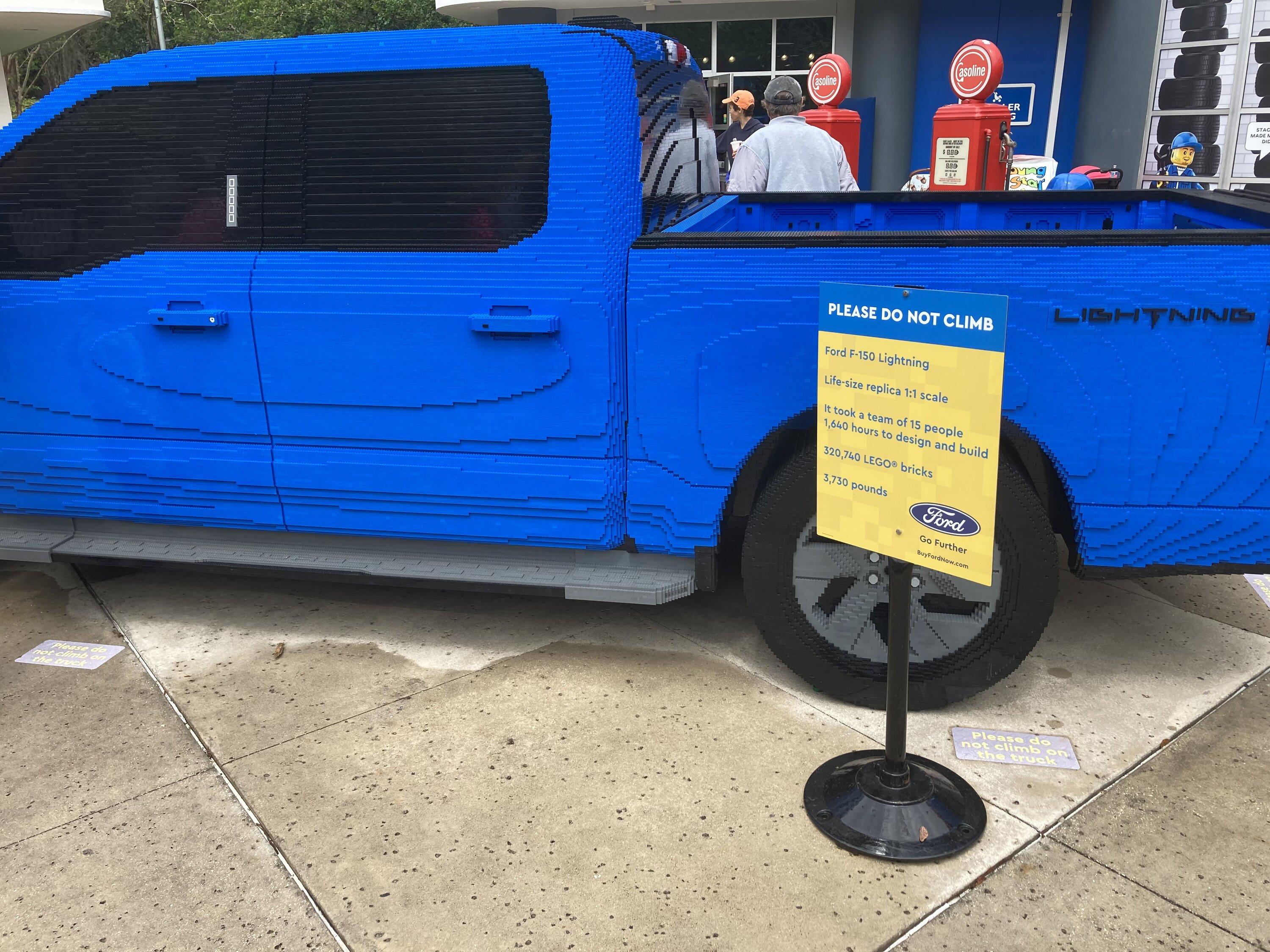 Ford F-150 Lightning Life-size Lego Lightning made from 320K pieces 😲 9b4a19ca-1c1e-4089-a1d7-b8746966b2c0-jpe