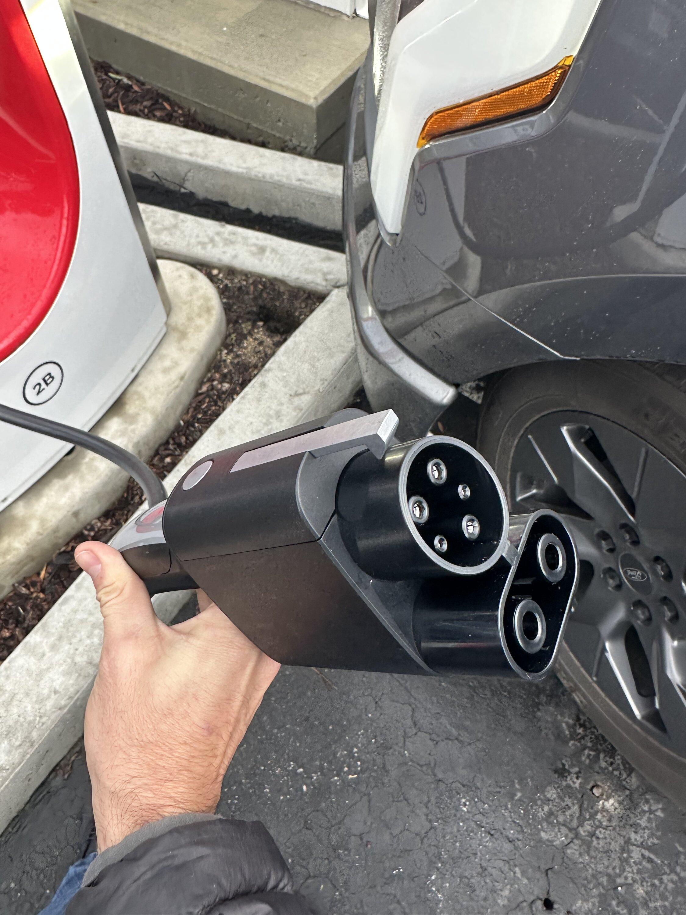 Ford F-150 Lightning Tesla Supercharger Membership Launched @ $12.99 / month. First video of Lightning charging at Supercharger CCS Magic Dock 9E689FA3-55E2-4D8A-98DF-B797BF600661