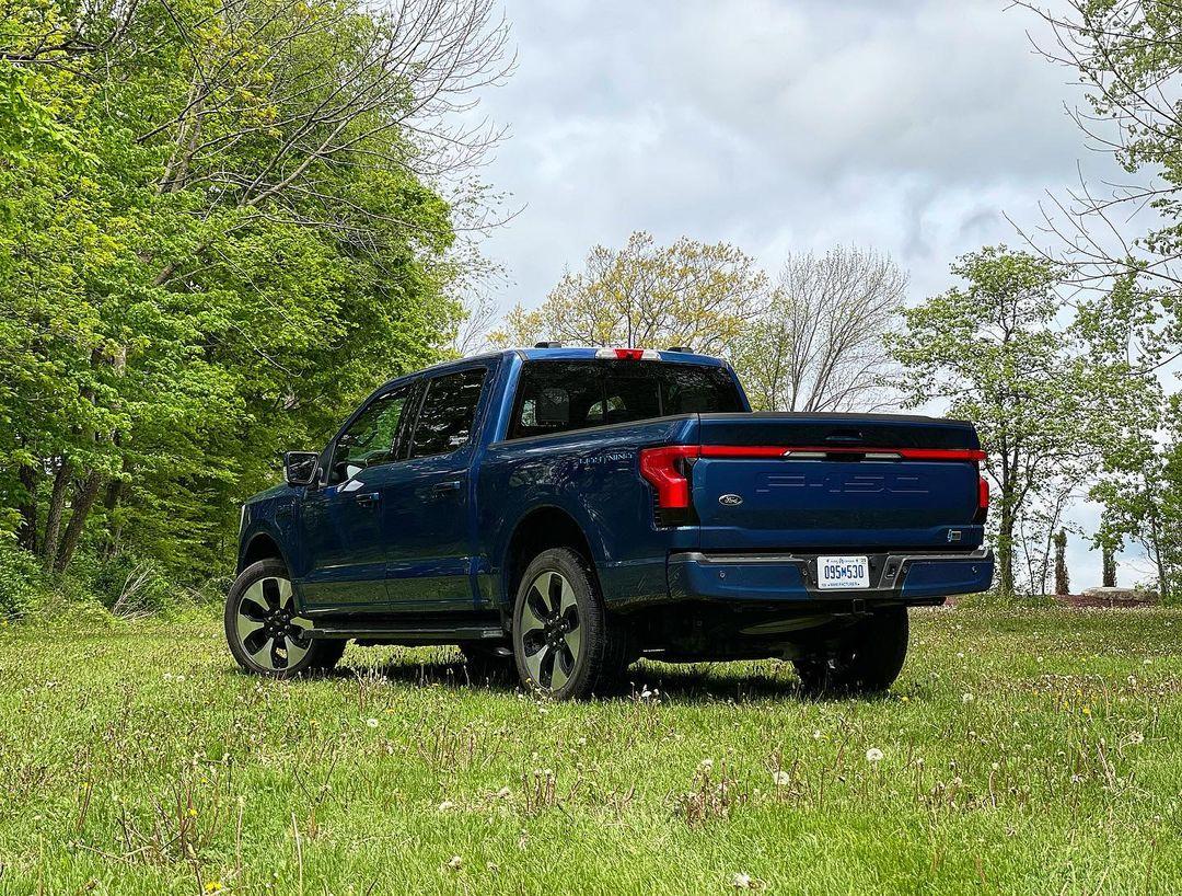 Ford F-150 Lightning ATLAS BLUE F-150 Lightning Photos & Club Atlas Blue 2022 Ford Lightning F150 3